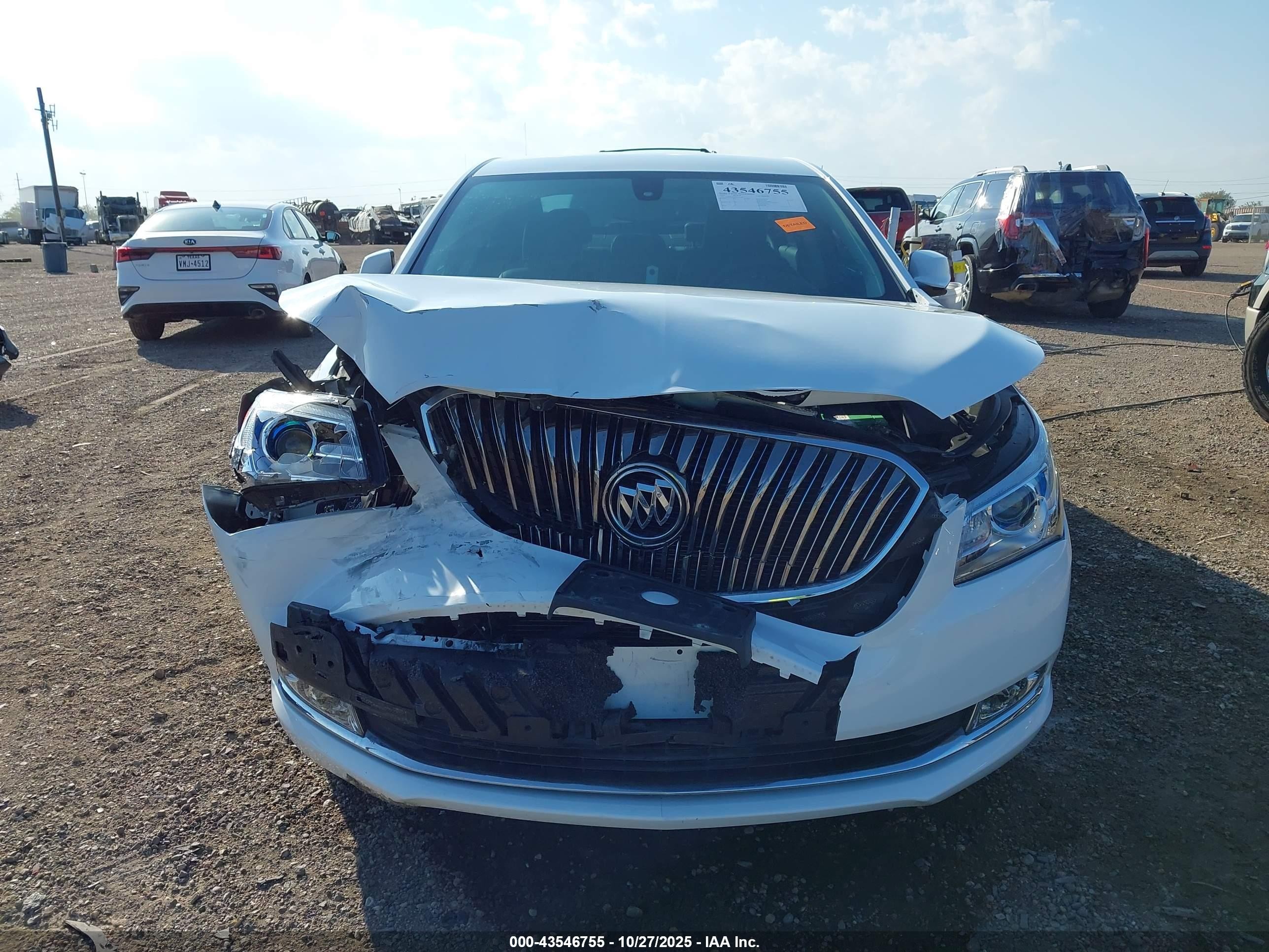 2015 Buick Lacrosse Leather White vin: 1G4GB5G37FF349261