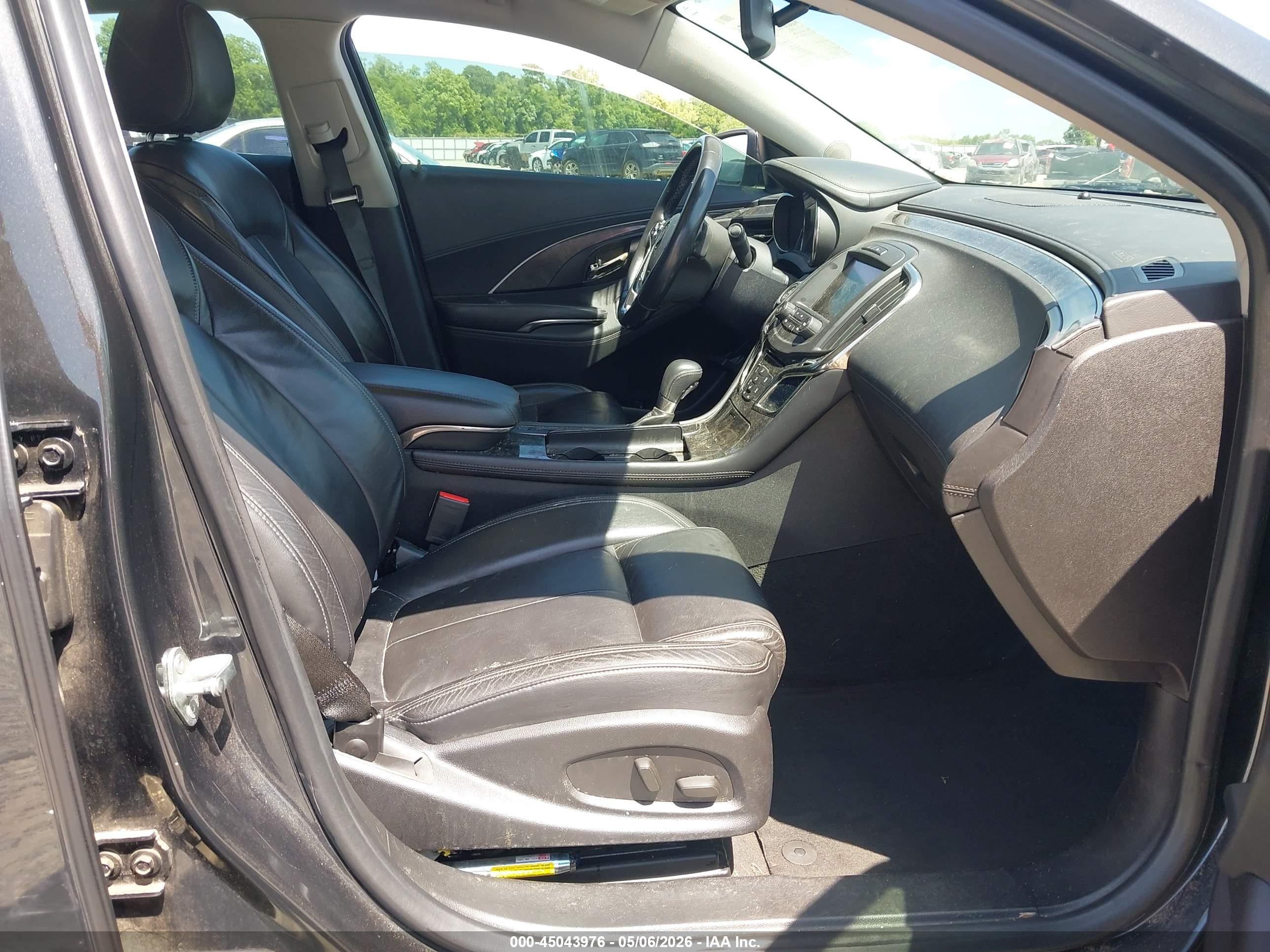2015 Buick Lacrosse Leather Черный vin: 1G4GB5G39FF158294
