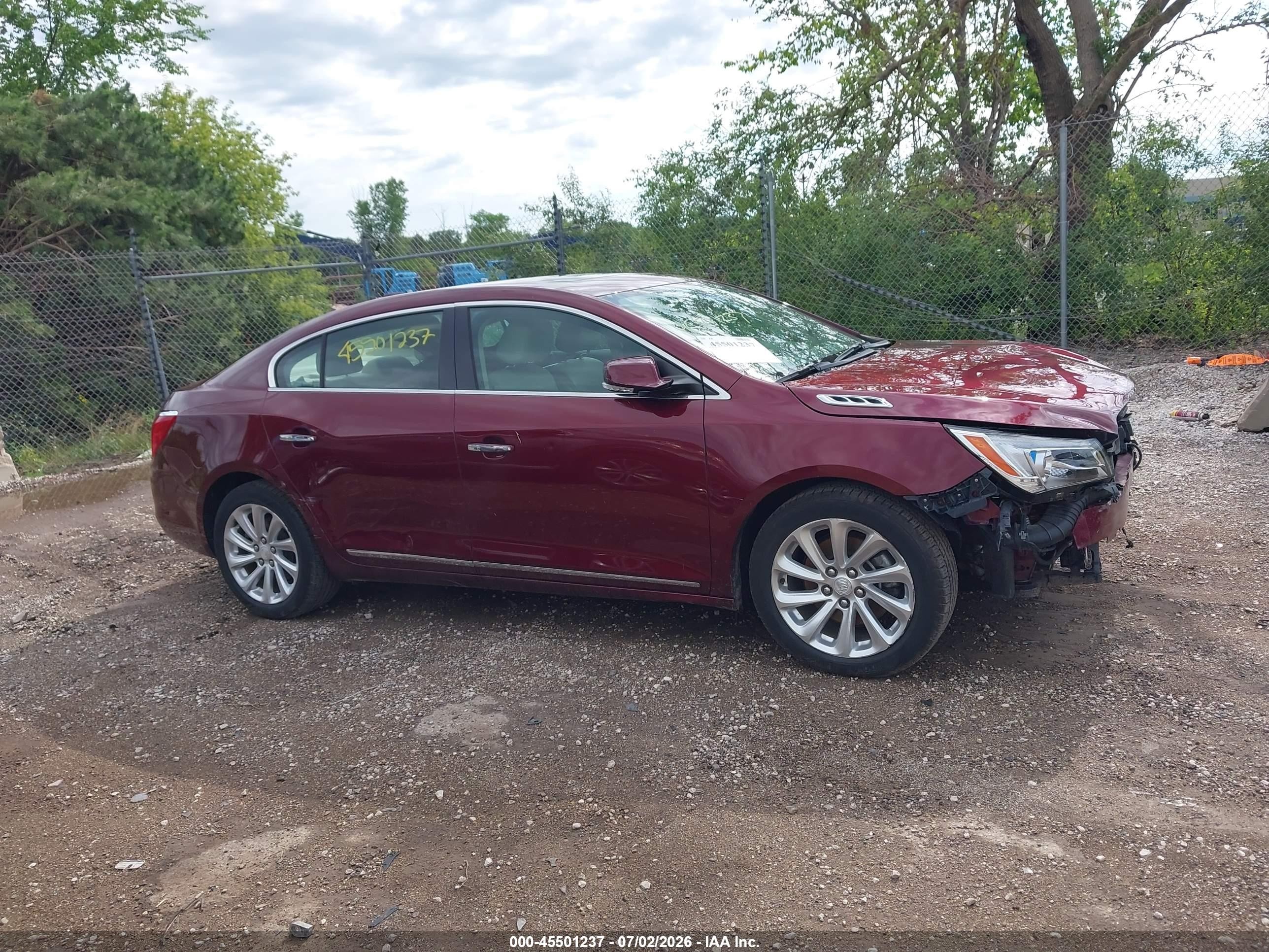 2015 Buick Lacrosse Leather Maroon vin: 1G4GB5G39FF179727