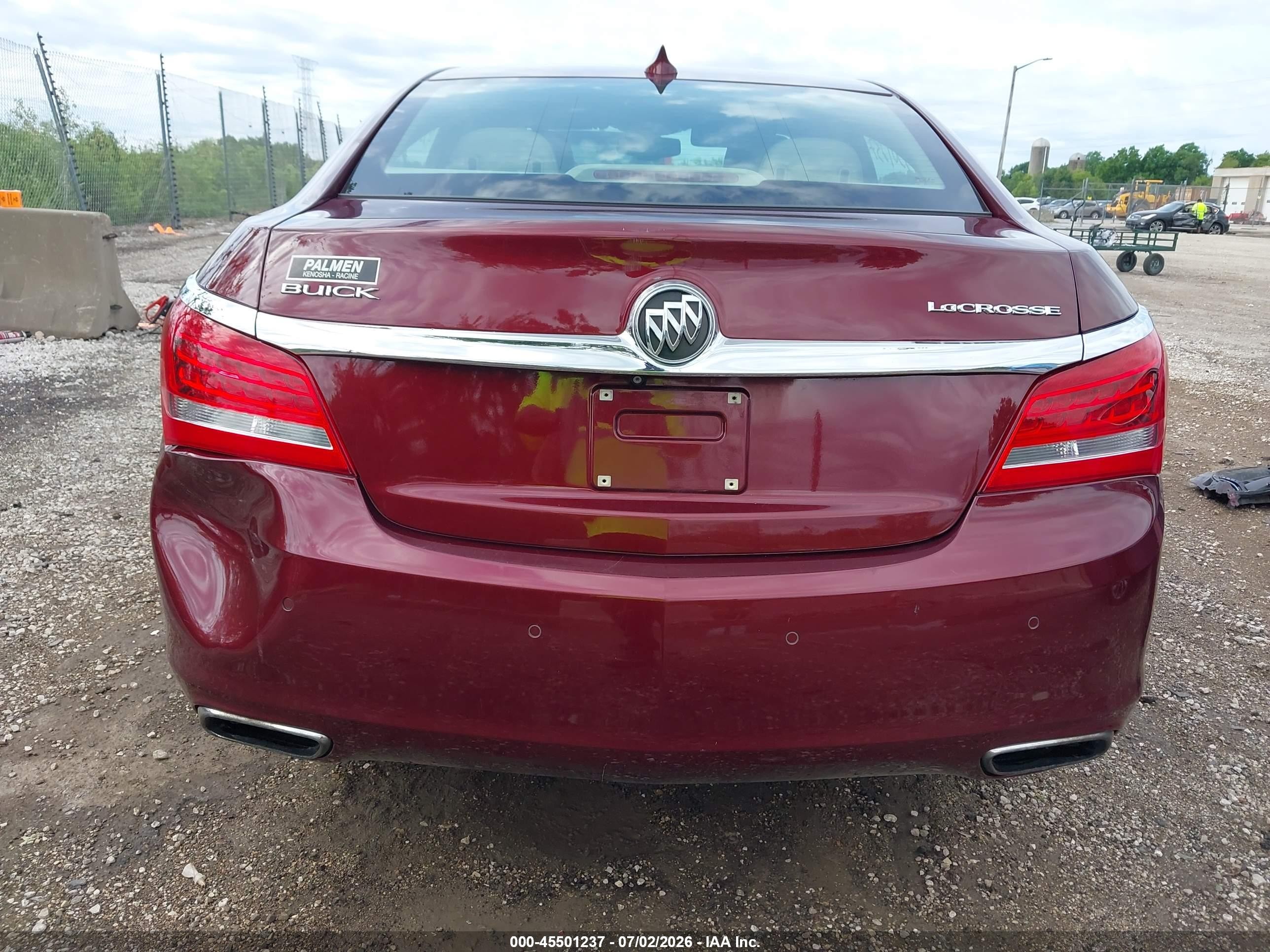 2015 Buick Lacrosse Leather Maroon vin: 1G4GB5G39FF179727