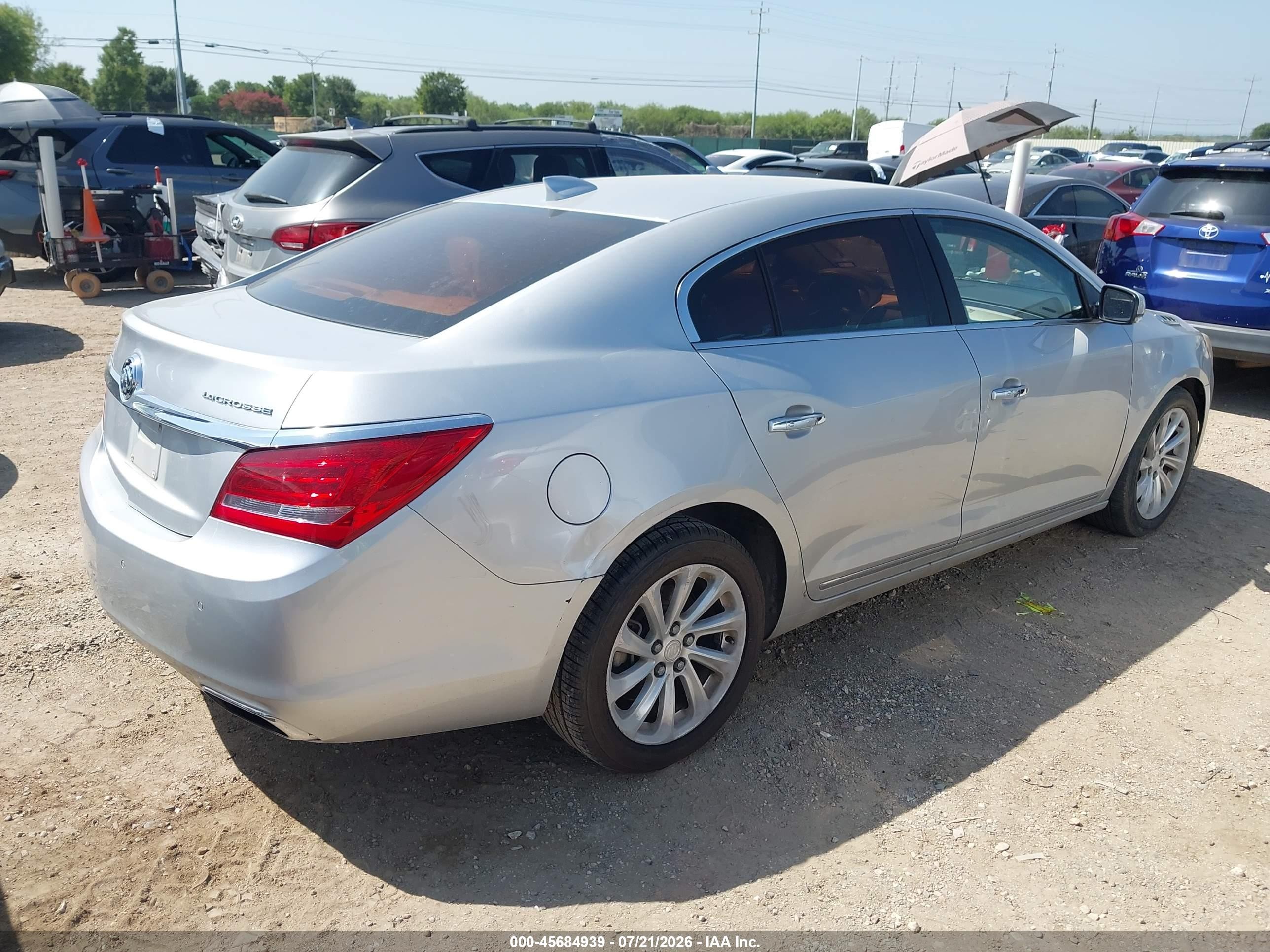 2015 Buick Lacrosse Leather Silver vin: 1G4GB5G3XFF277097