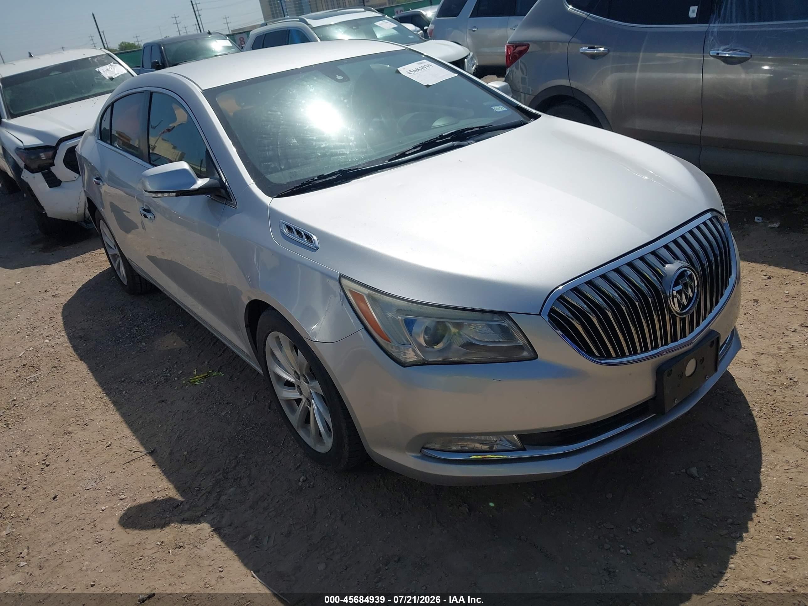 2015 Buick Lacrosse Leather Silver vin: 1G4GB5G3XFF277097