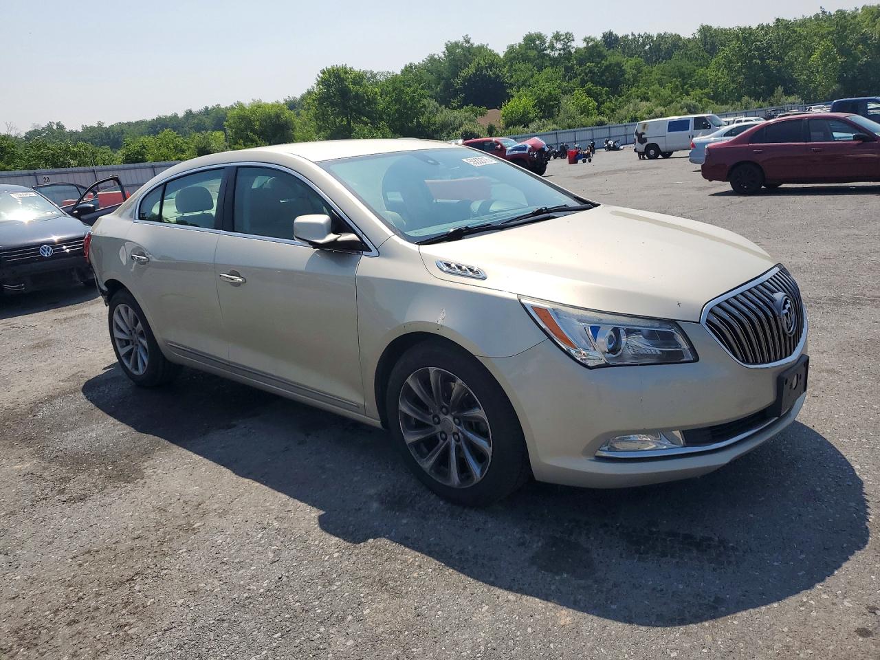 2015 Buick Lacrosse Gold vin: 1G4GB5G3XFF299696
