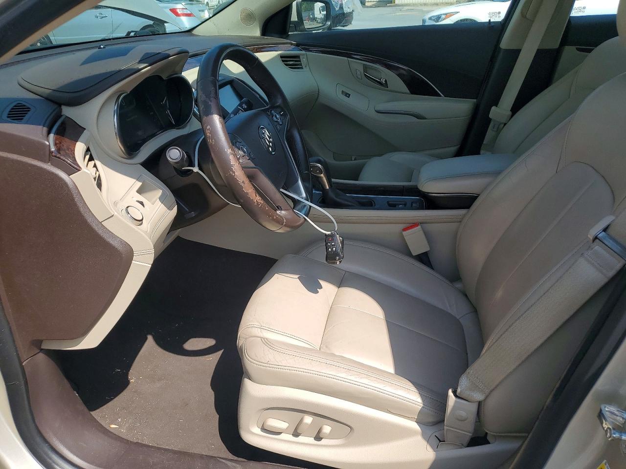 2015 Buick Lacrosse Gold vin: 1G4GB5G3XFF299696