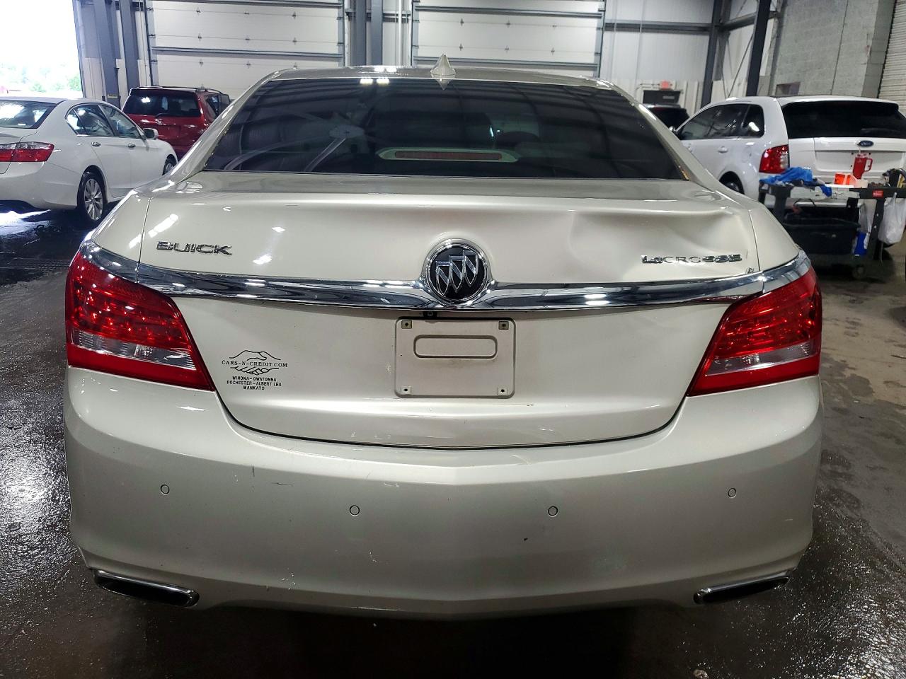 2015 Buick Lacrosse Tan vin: 1G4GB5G3XFF348086