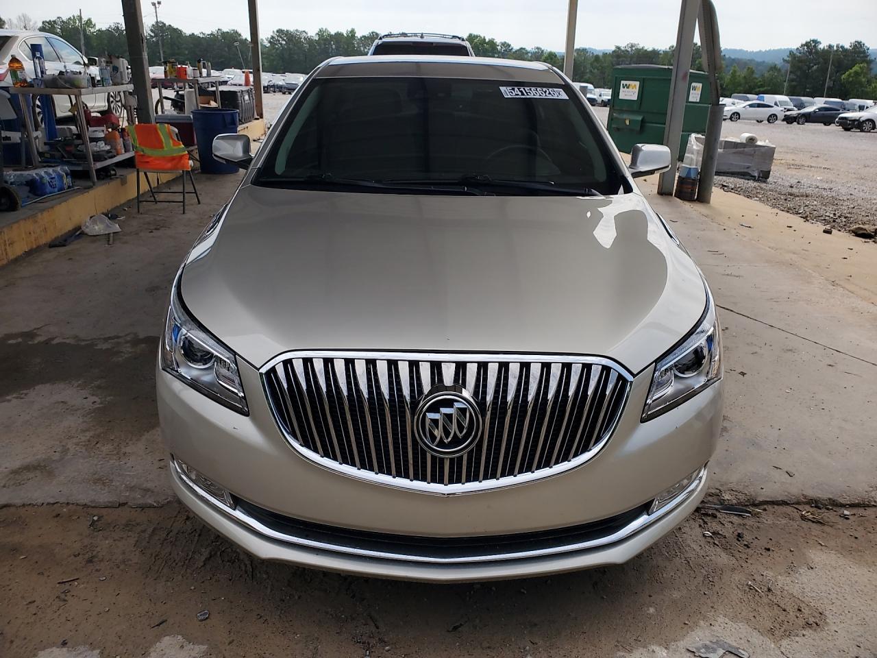 2016 Buick Lacrosse Beige vin: 1G4GB5G3XGF190043 Damage: Front Bumper, Chipped, 3
