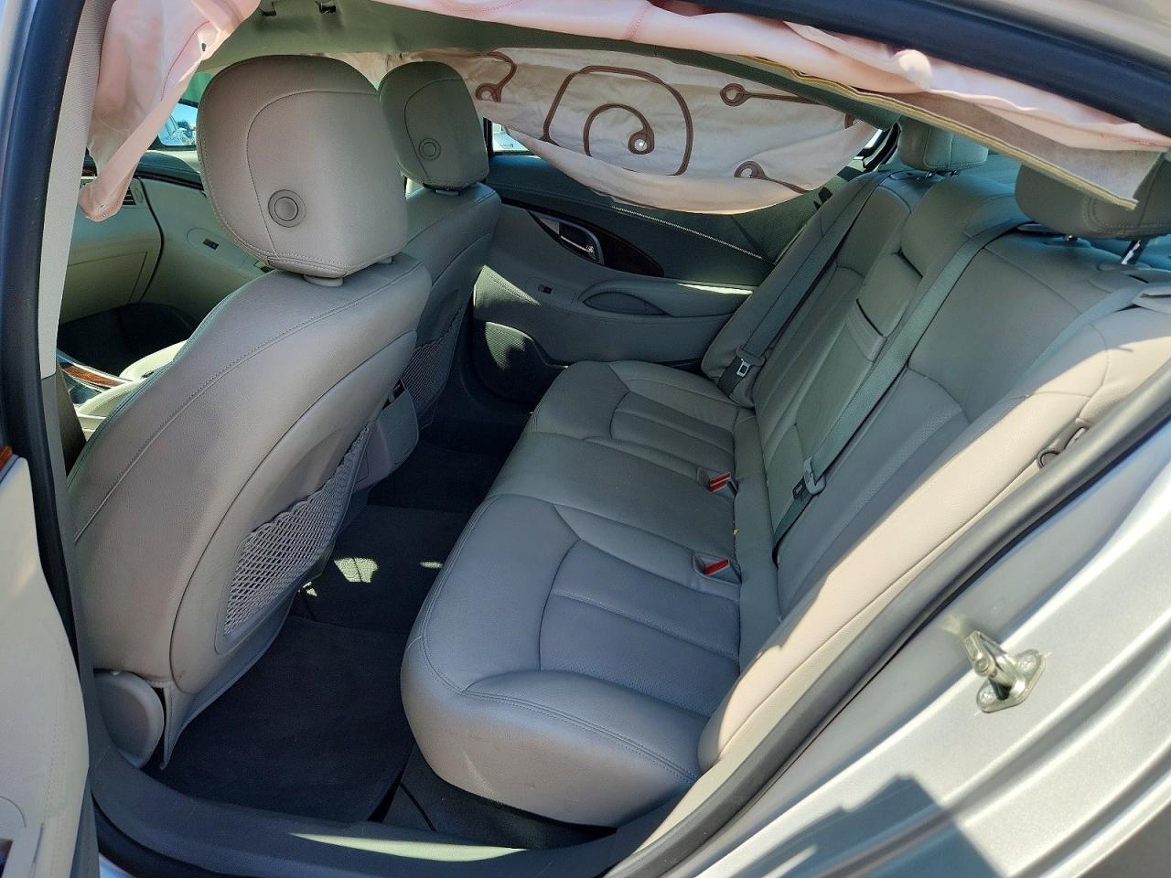 2010 Buick Lacrosse Cx Silver vin: 1G4GB5GG8AF185966