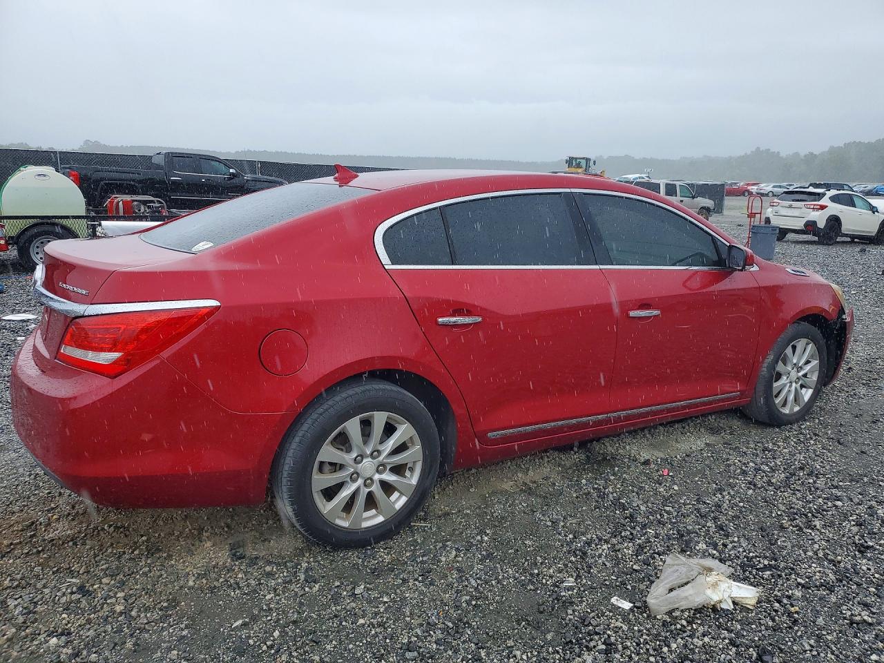2014 Buick Lacrosse Red vin: 1G4GB5GR3EF158018