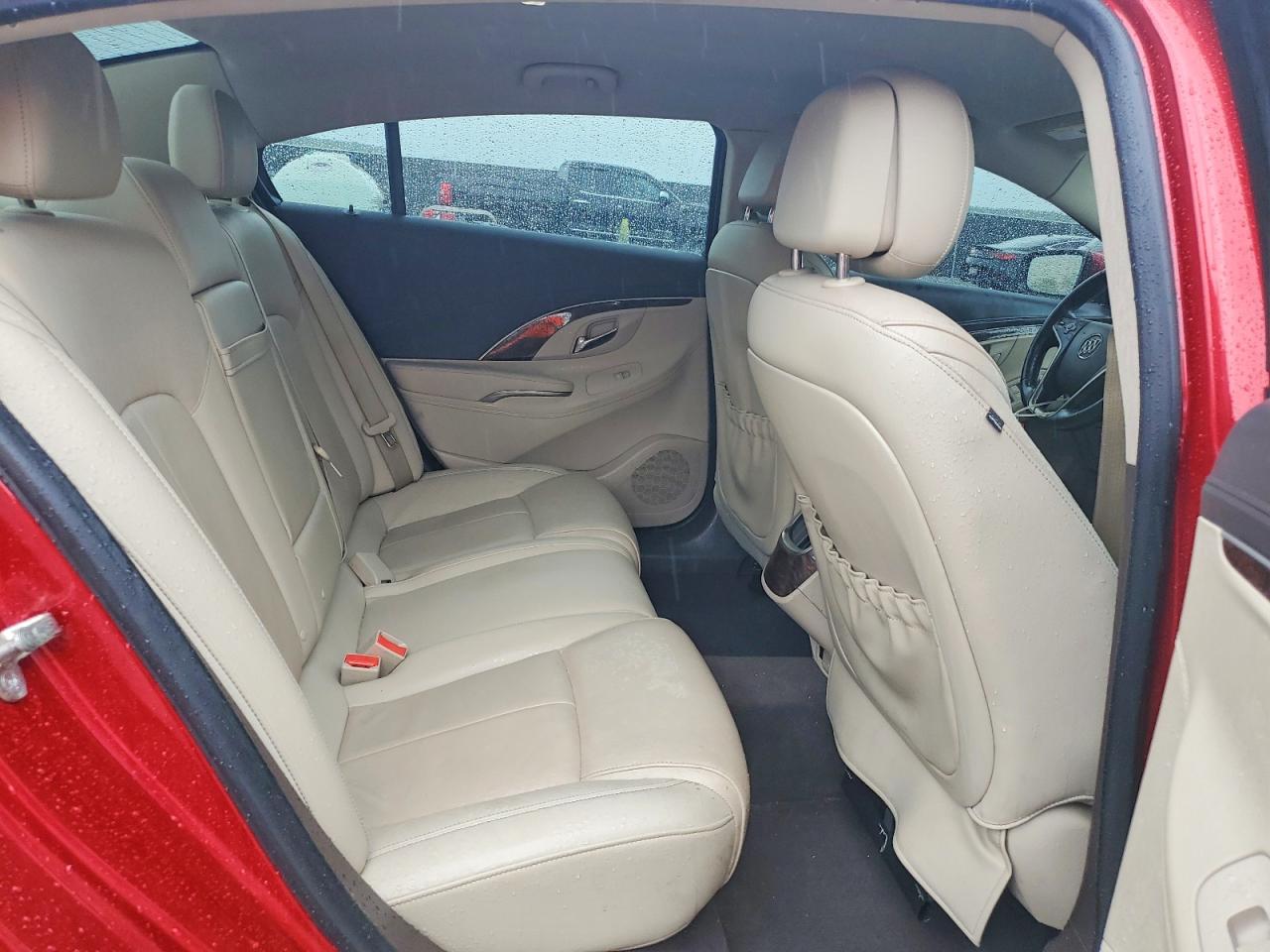 2014 Buick Lacrosse Red vin: 1G4GB5GR3EF158018