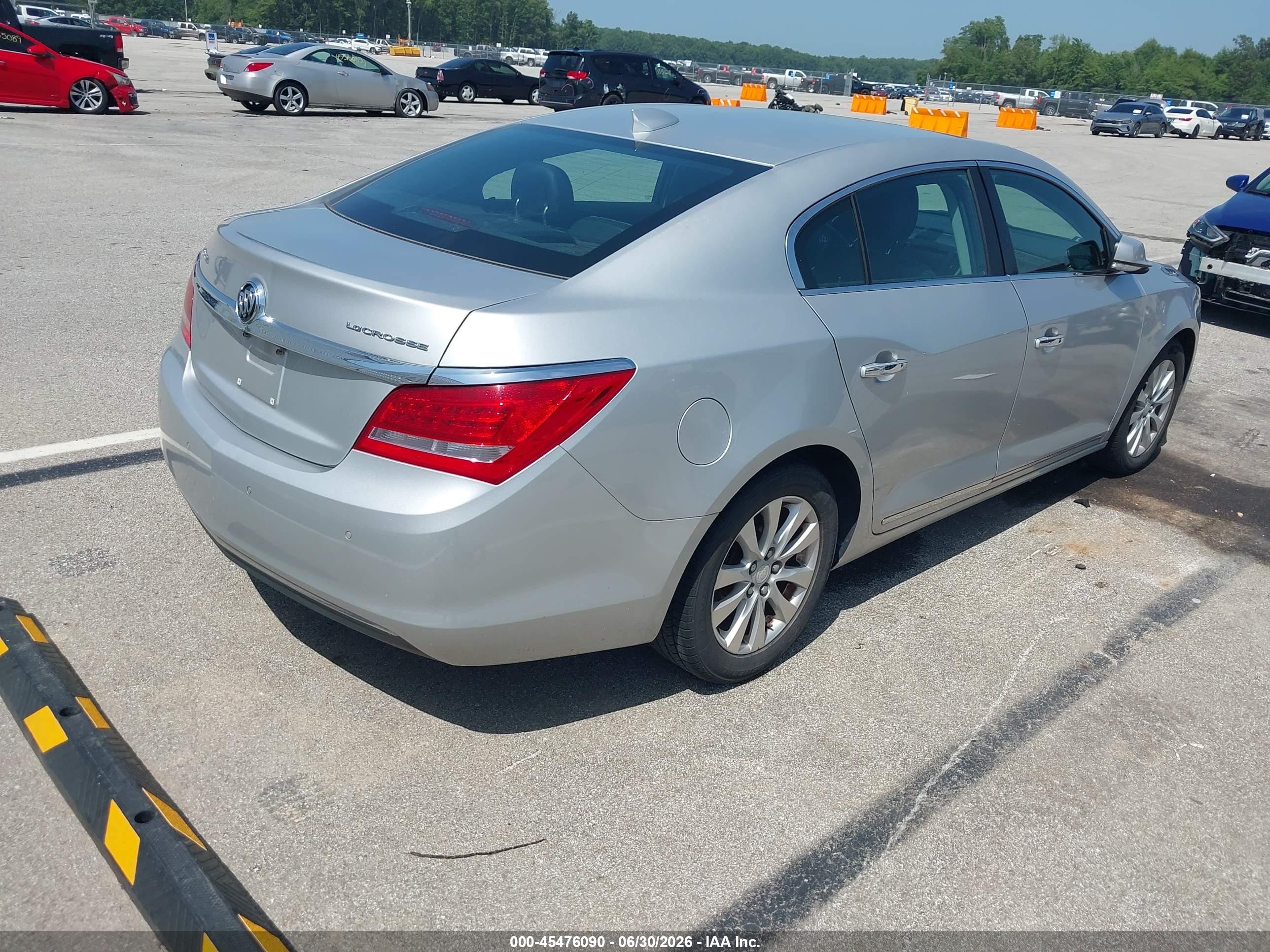 2015 Buick Lacrosse Leather Silver vin: 1G4GB5GR4FF207034