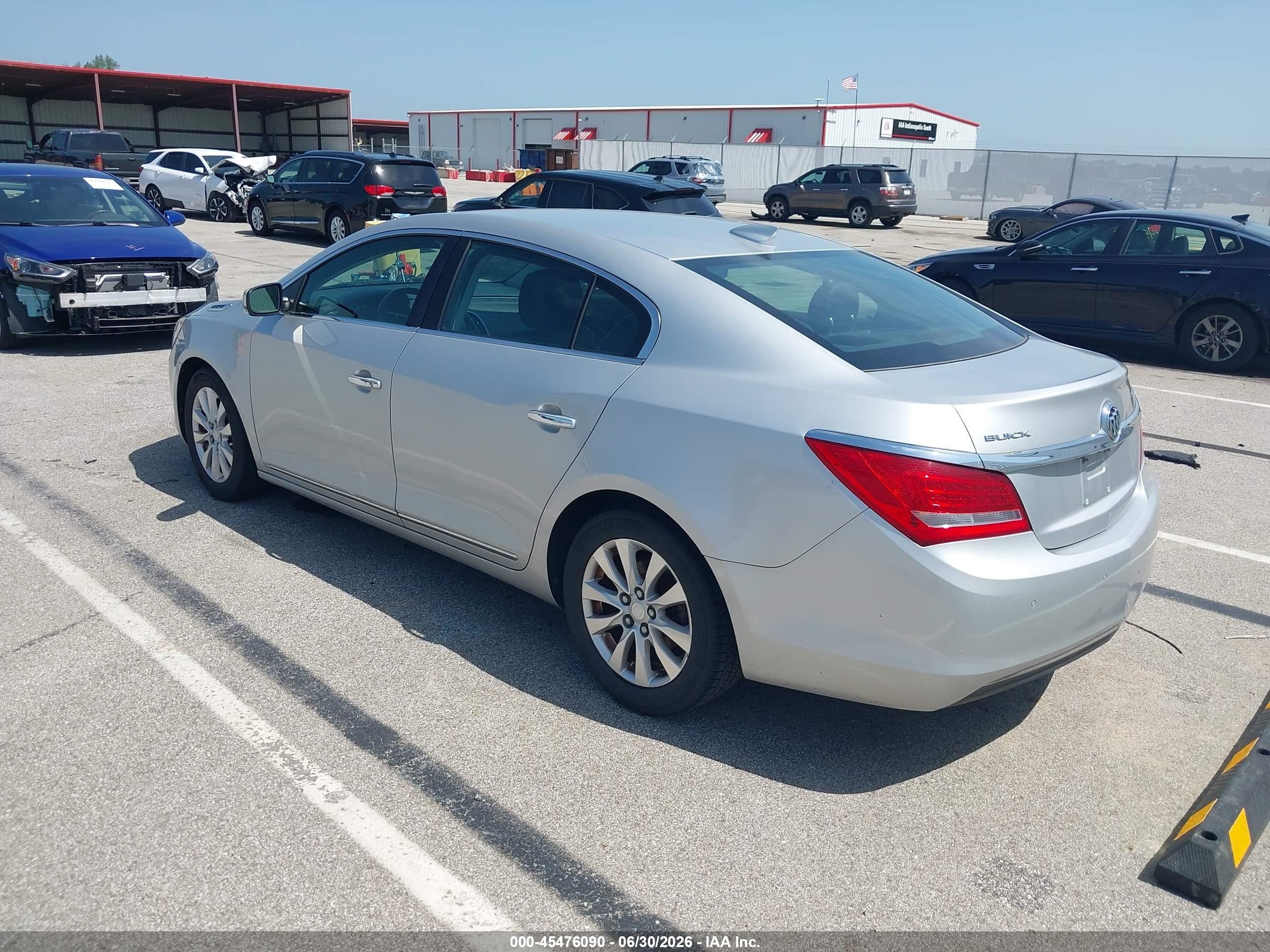 2015 Buick Lacrosse Leather Silver vin: 1G4GB5GR4FF207034
