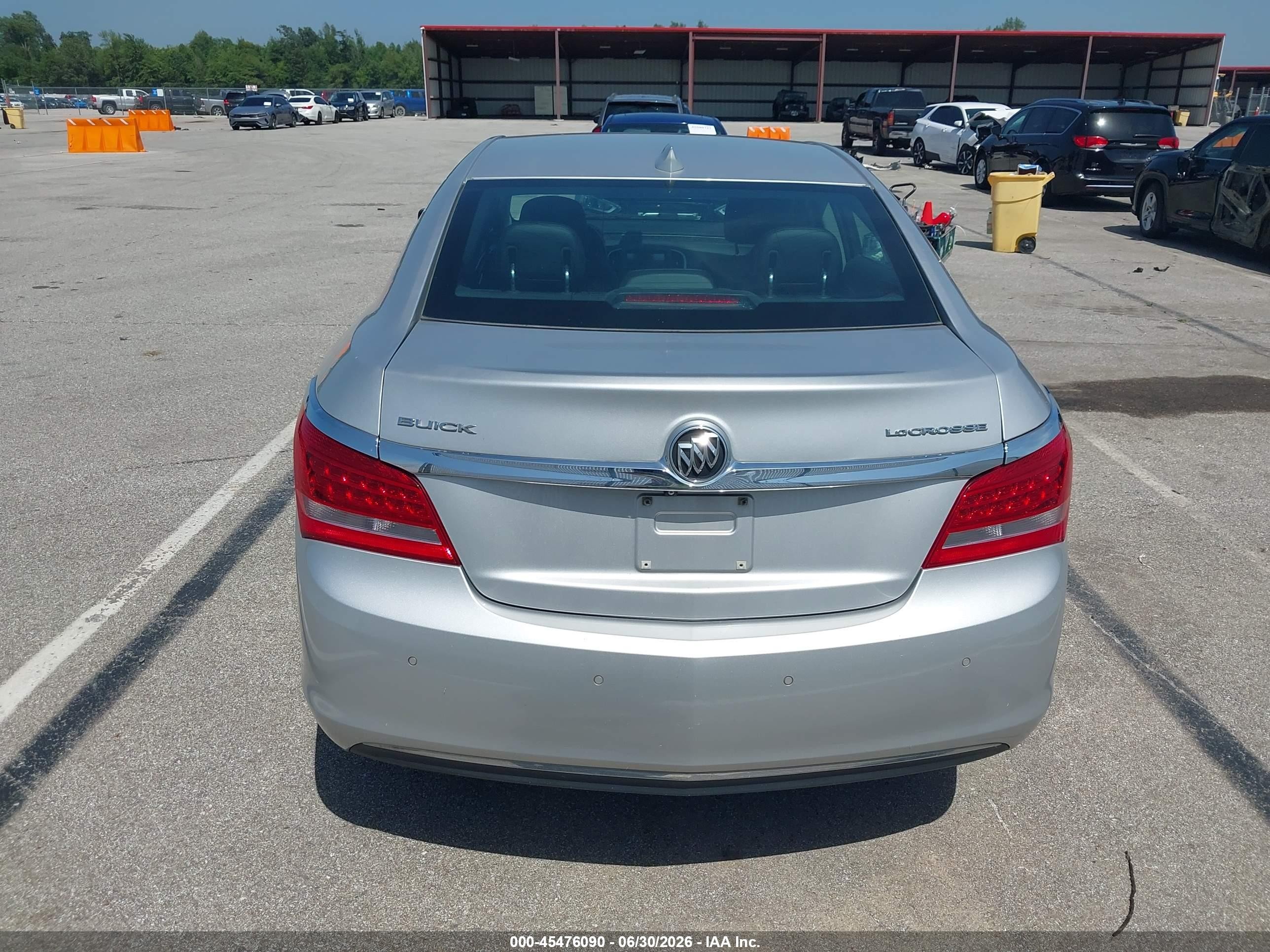 2015 Buick Lacrosse Leather Silver vin: 1G4GB5GR4FF207034