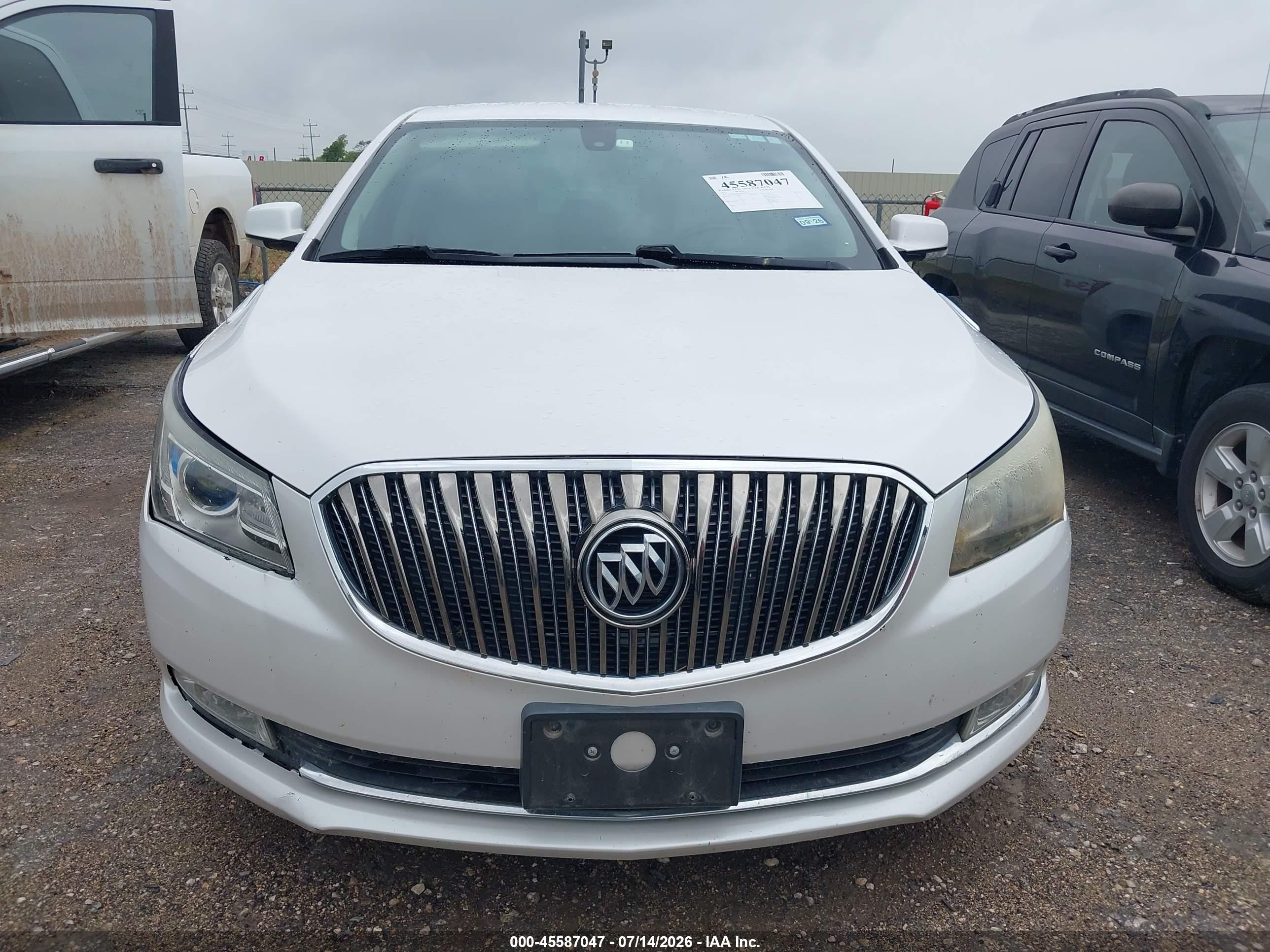 2015 Buick Lacrosse Leather White vin: 1G4GB5GR5FF228765