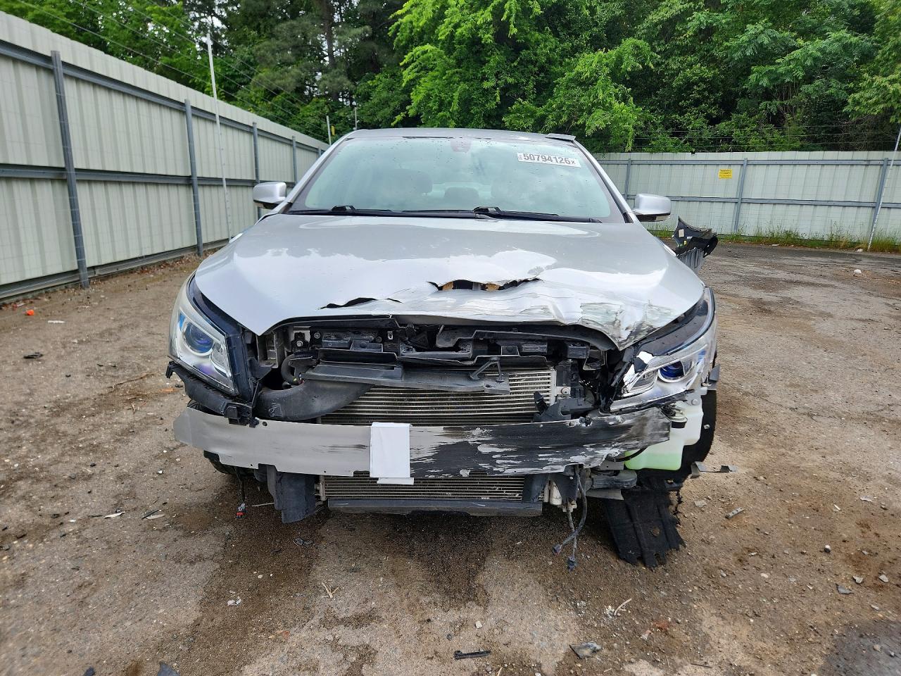 2015 Buick Lacrosse Серебряный vin: 1G4GB5GR5FF244710