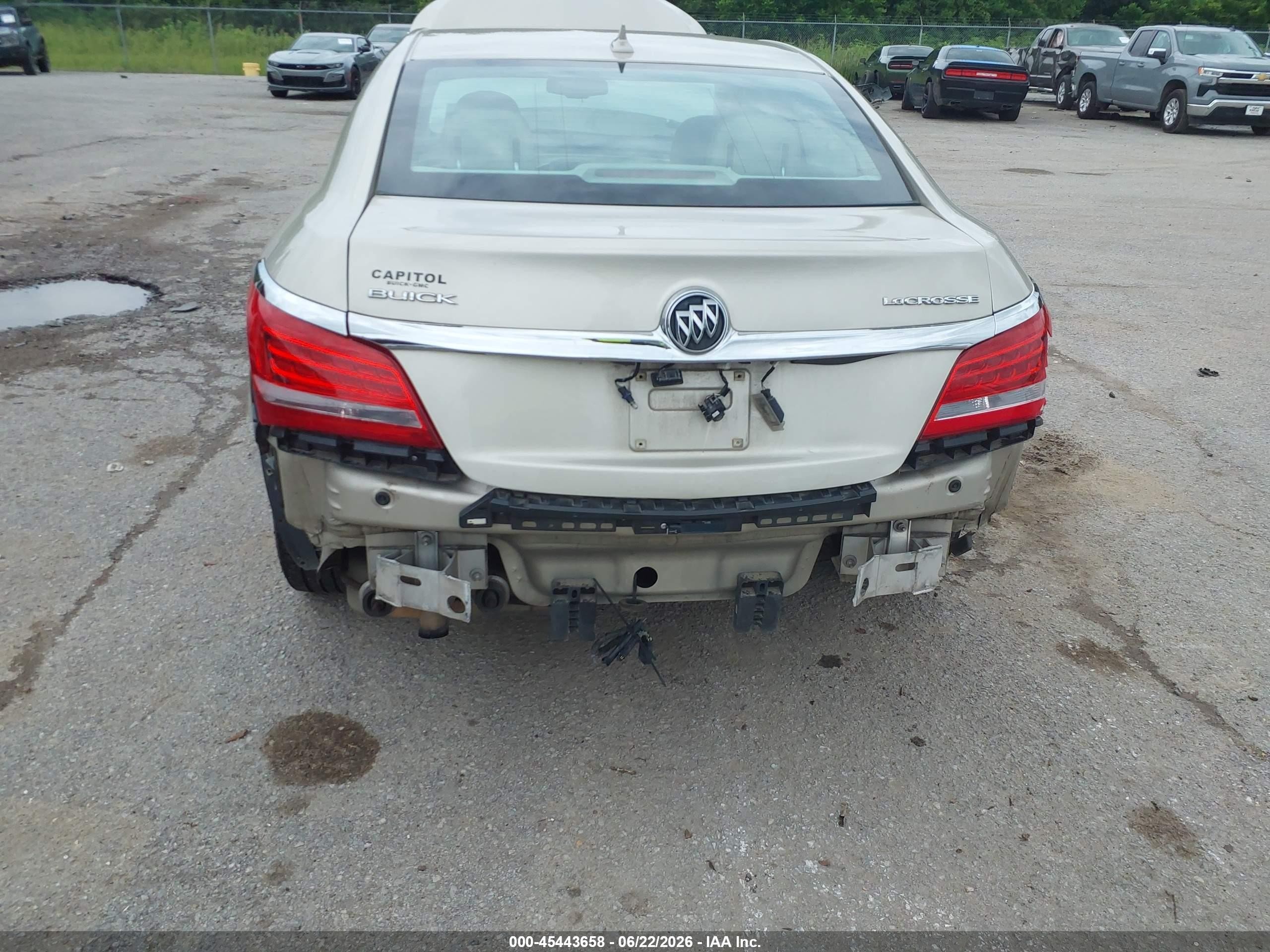 2014 Buick Lacrosse Leather Group Beige vin: 1G4GB5GR7EF106522
