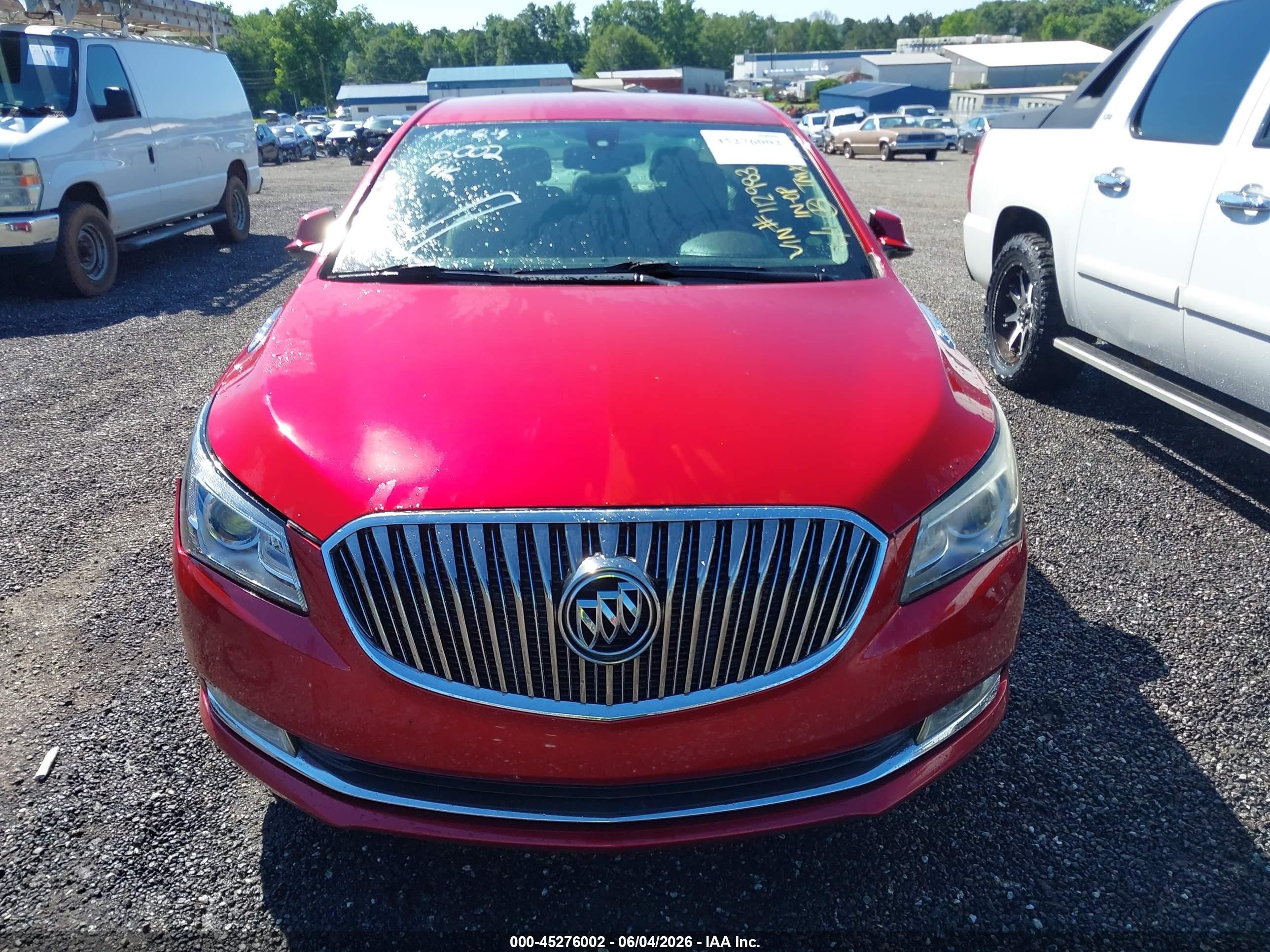 2014 Buick Lacrosse Leather Group Red vin: 1G4GB5GR7EF112983