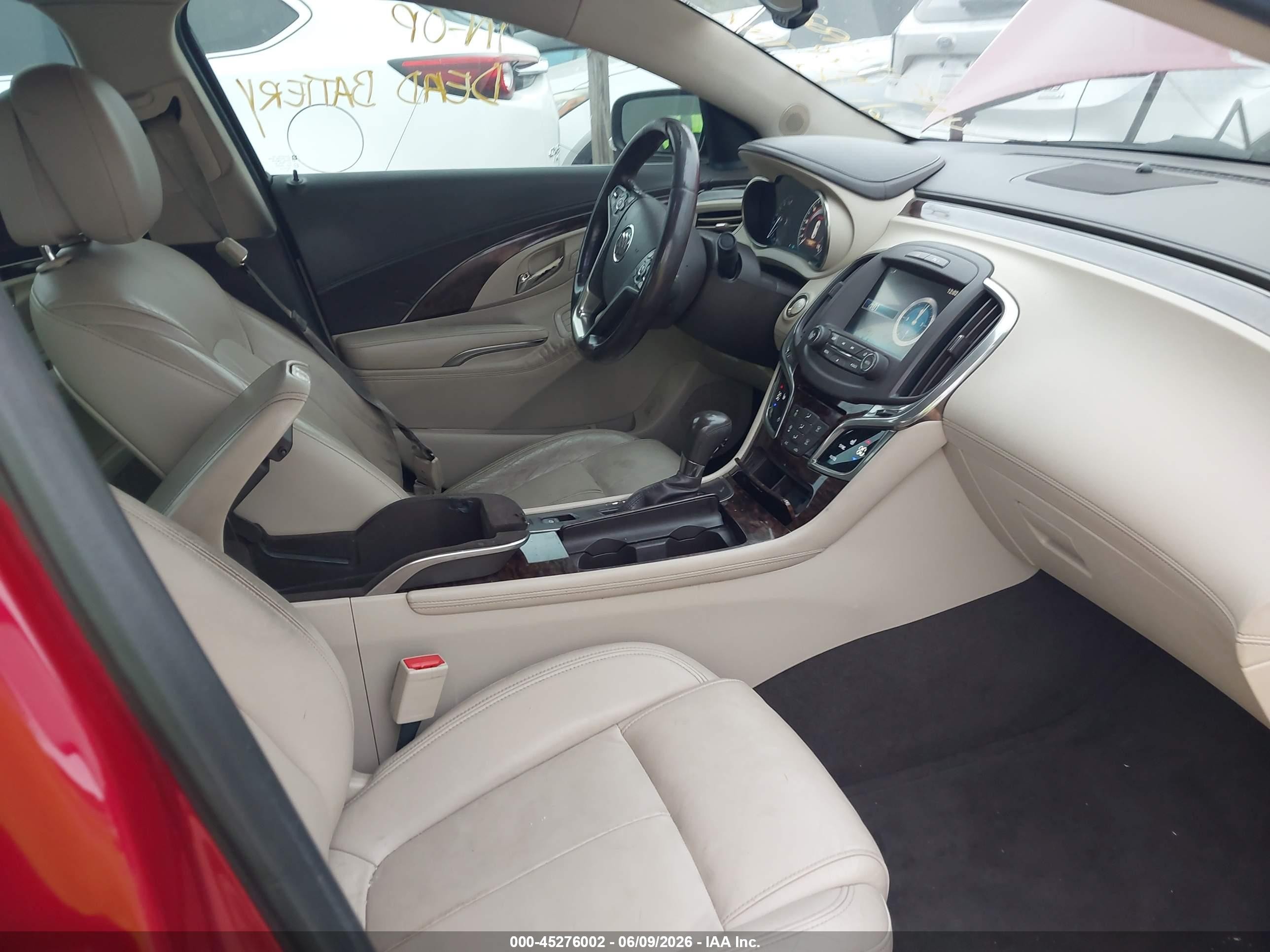 2014 Buick Lacrosse Leather Group Red vin: 1G4GB5GR7EF112983