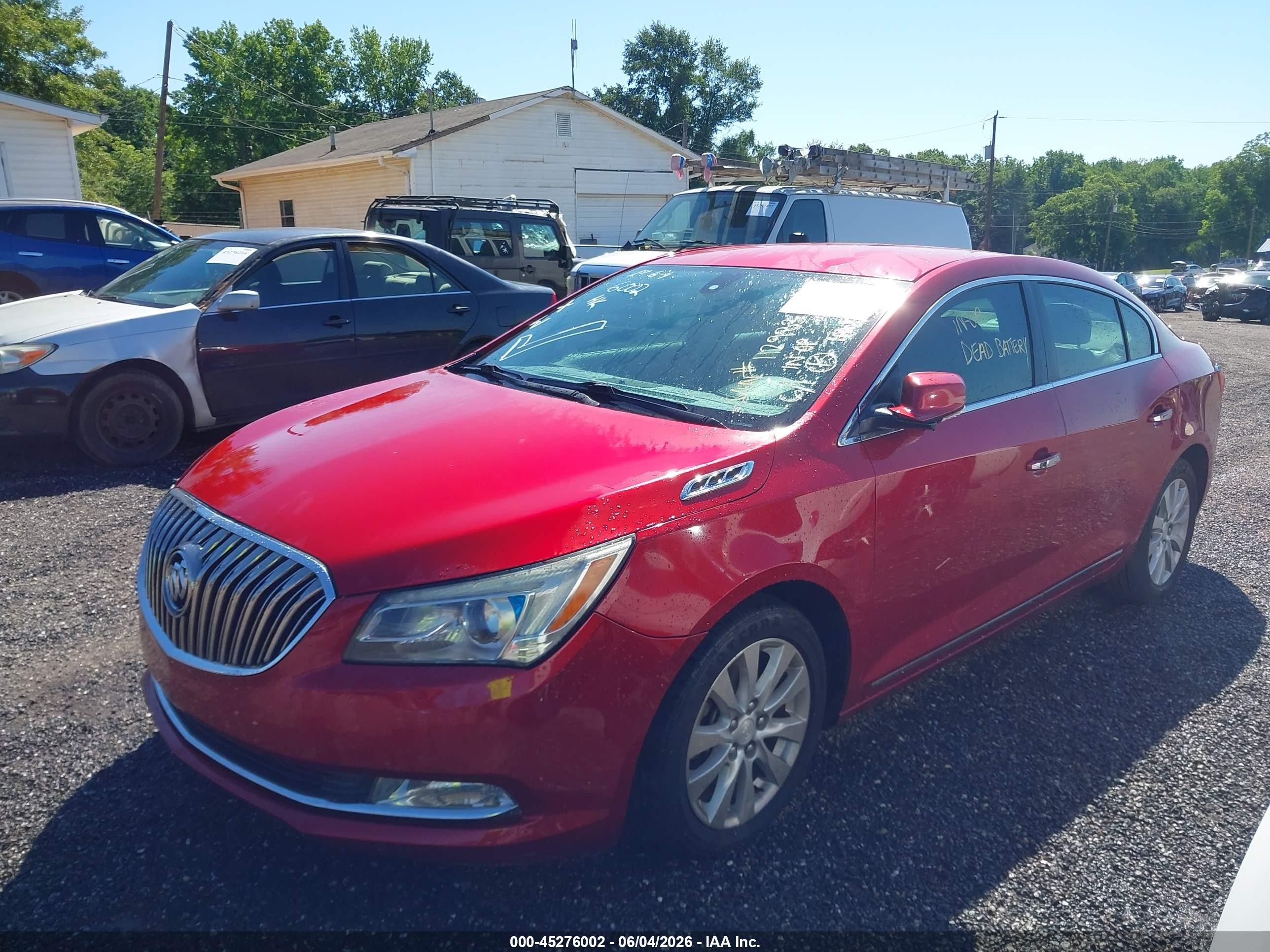 2014 Buick Lacrosse Leather Group Red vin: 1G4GB5GR7EF112983