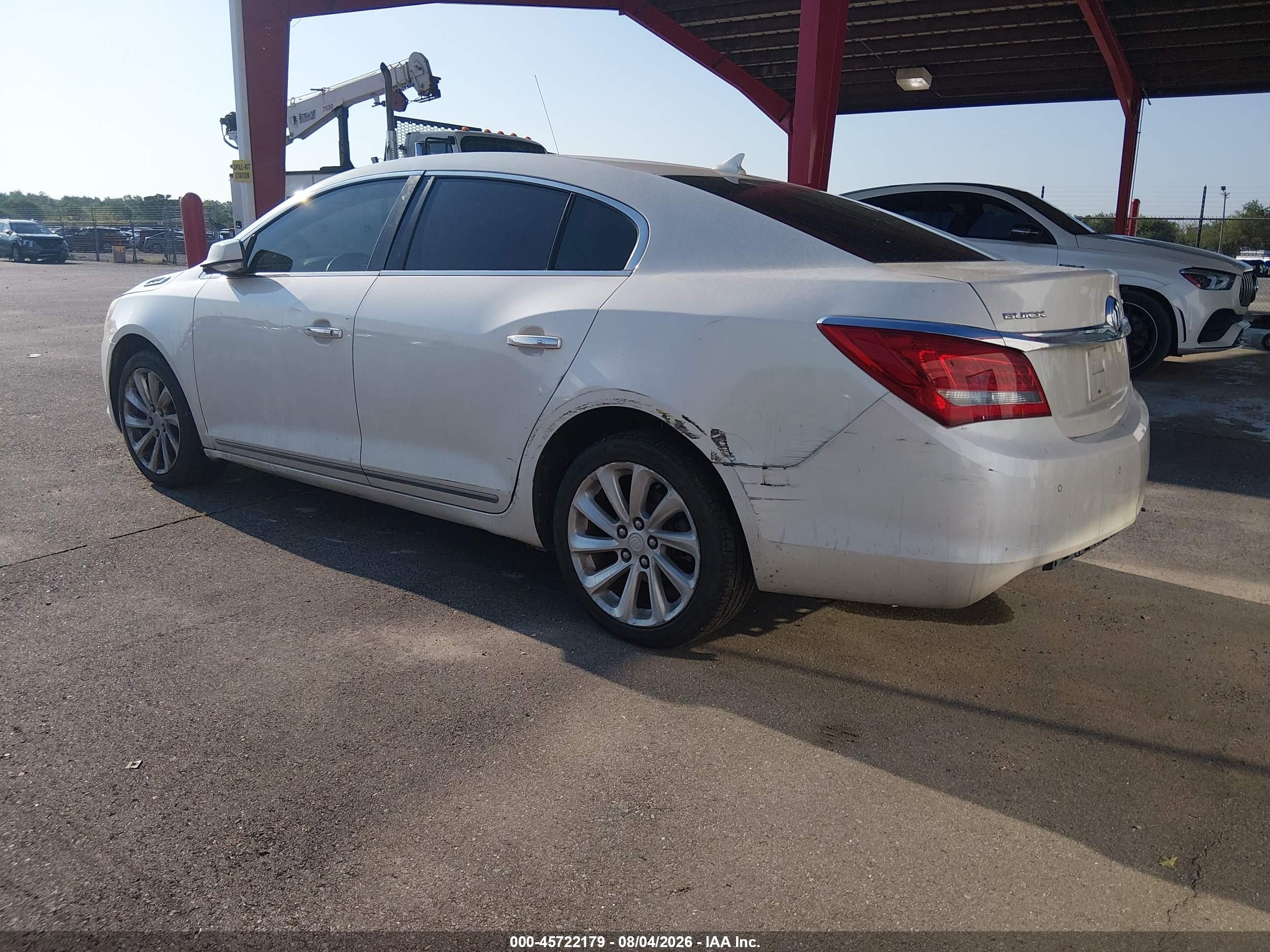 2014 Buick Lacrosse Leather Group White vin: 1G4GB5GR7EF240463