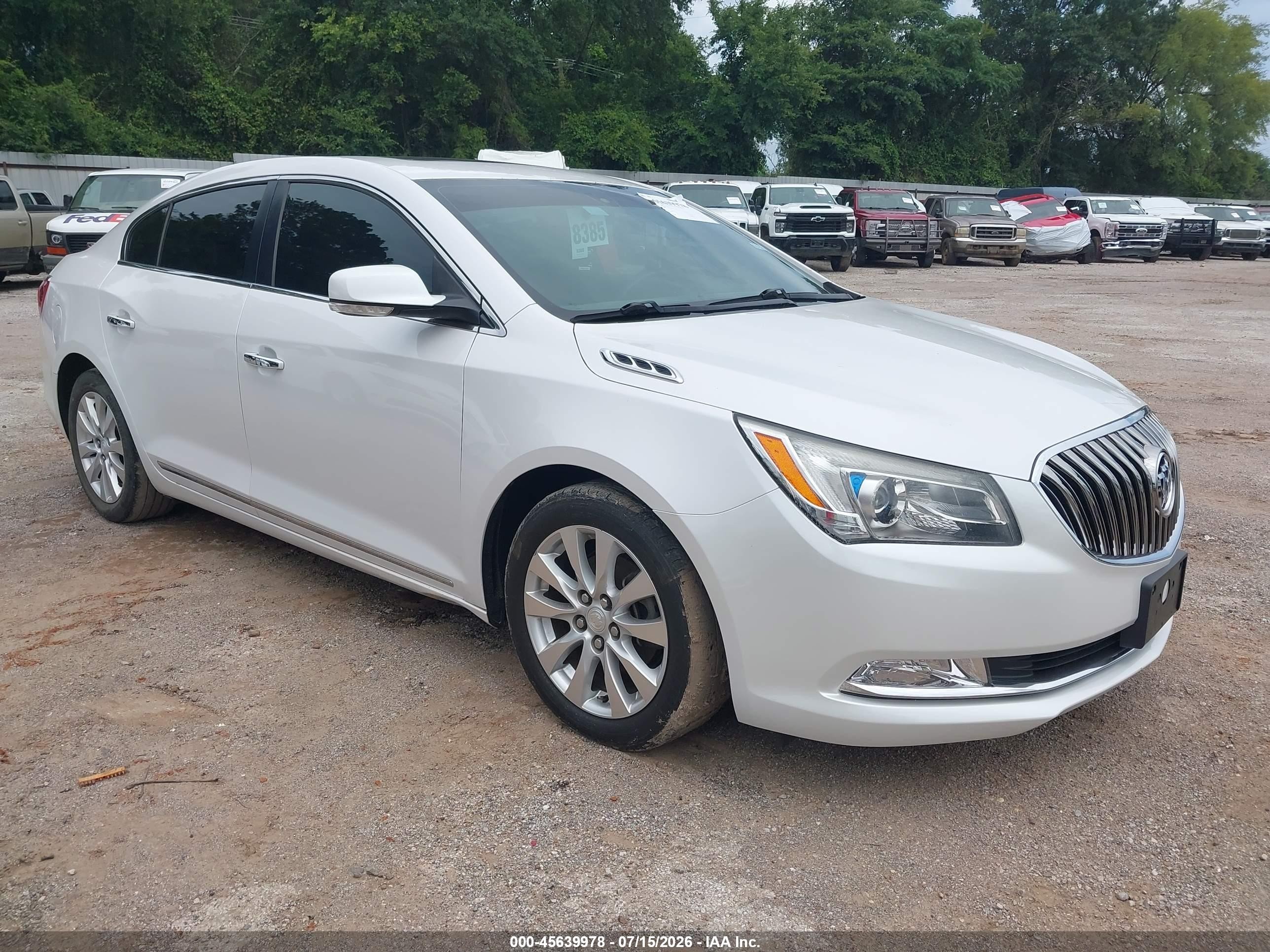 2015 Buick Lacrosse Leather White vin: 1G4GB5GRXFF138611