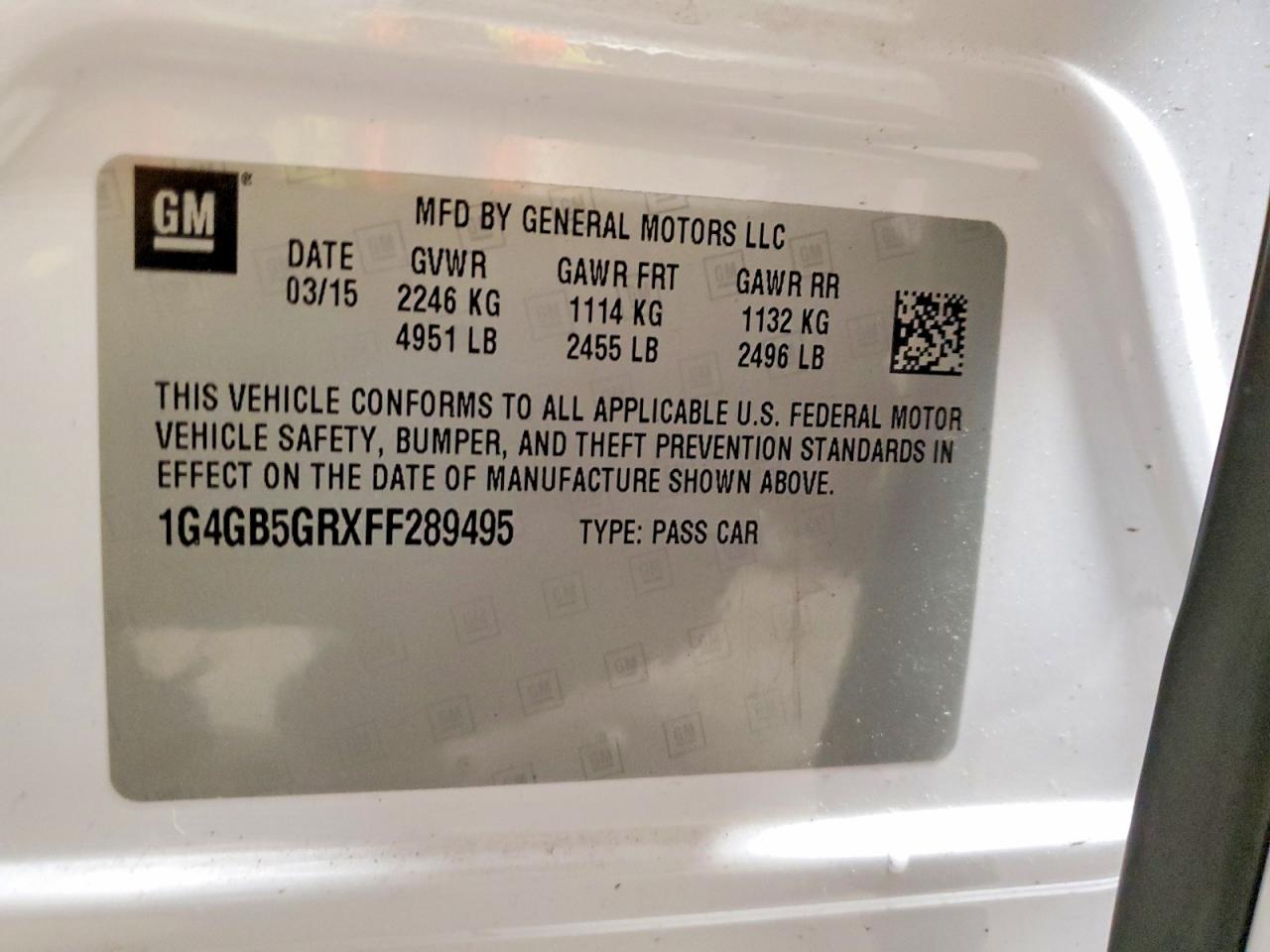2015 Buick Lacrosse White vin: 1G4GB5GRXFF289495
