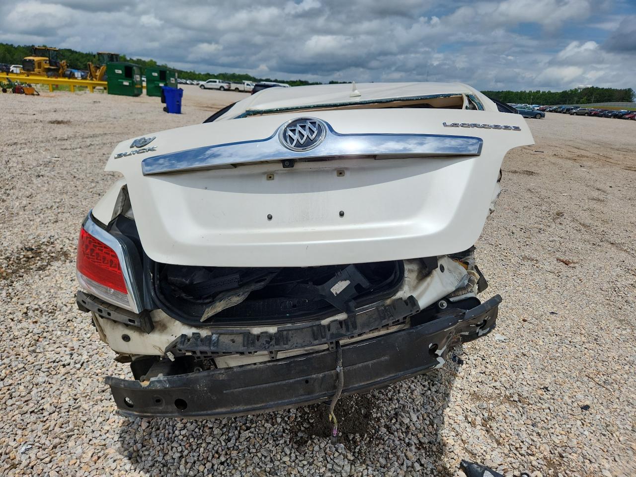 2013 Buick Lacrosse White vin: 1G4GC5E30DF335098