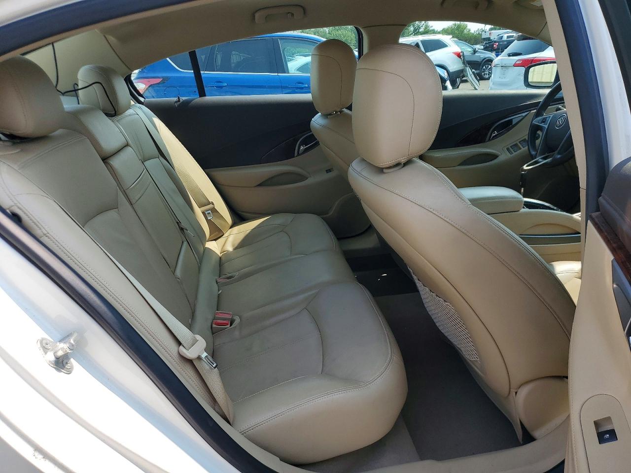 2013 Buick Lacrosse White vin: 1G4GC5E31DF185079