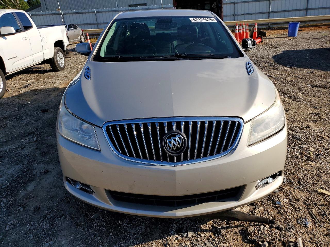 2013 Buick Lacrosse Beige vin: 1G4GC5E31DF185809