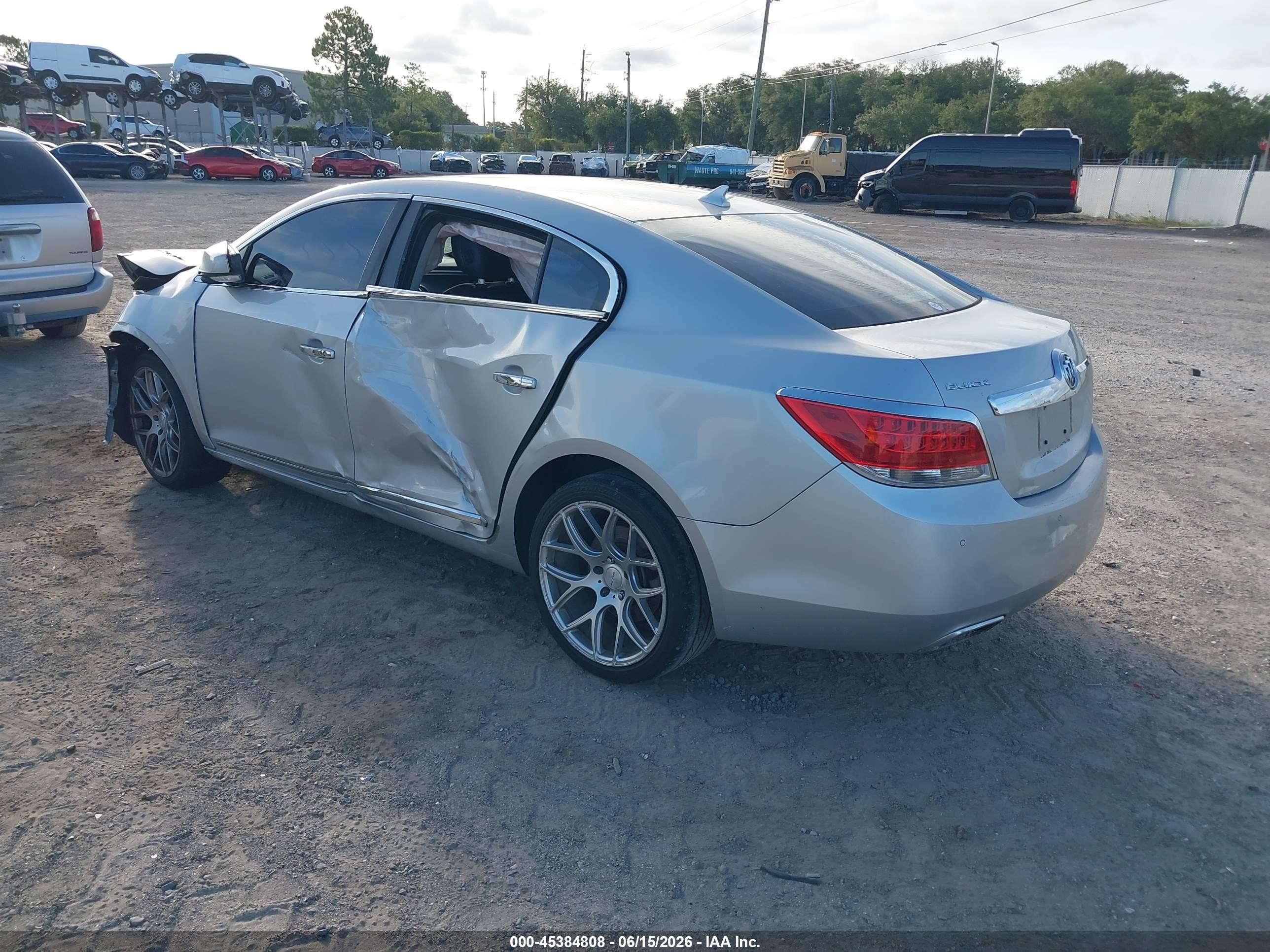 2013 Buick Lacrosse Leather Group Silver vin: 1G4GC5E31DF200776