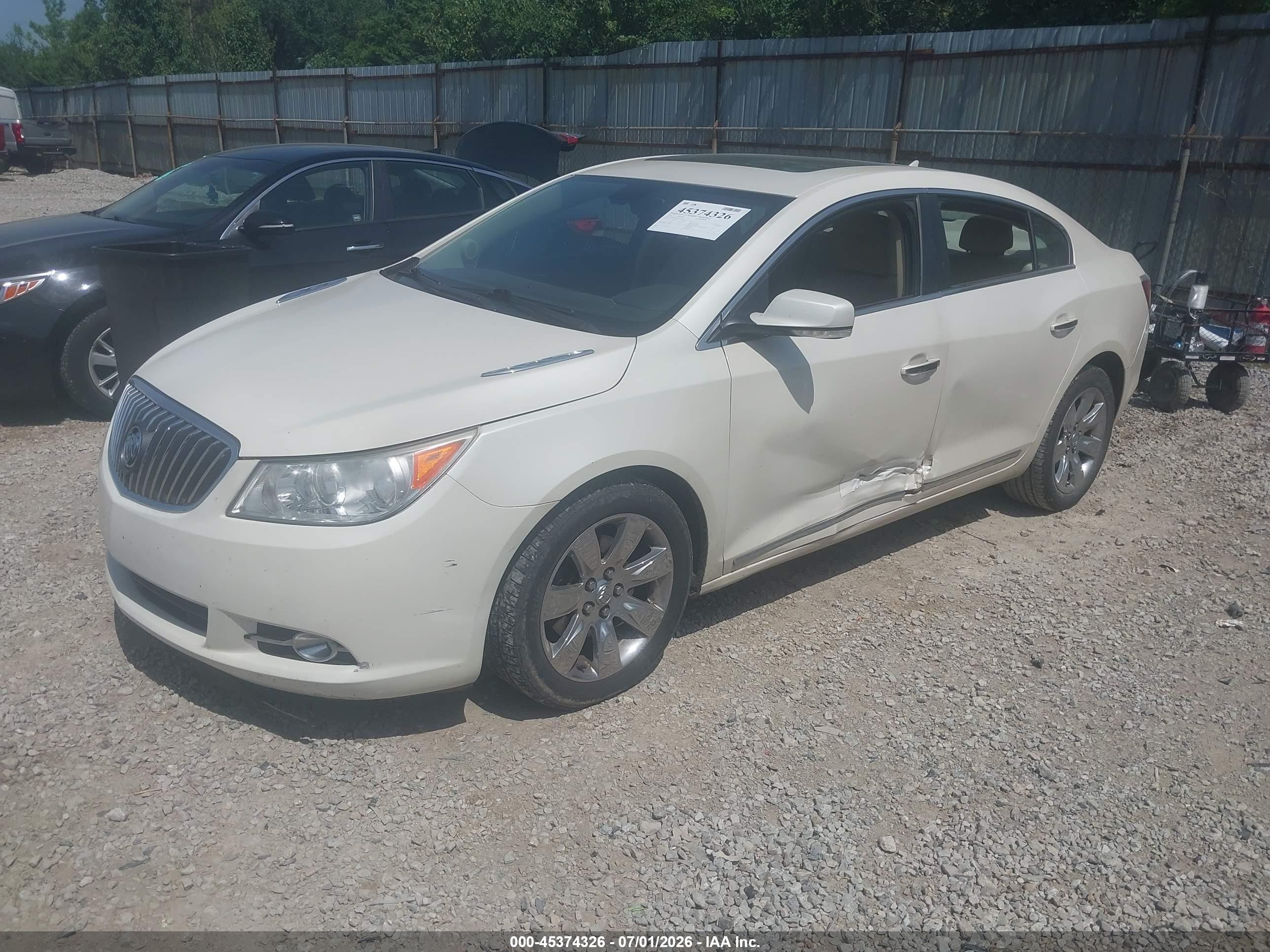 2013 Buick Lacrosse Leather Group White vin: 1G4GC5E31DF265790