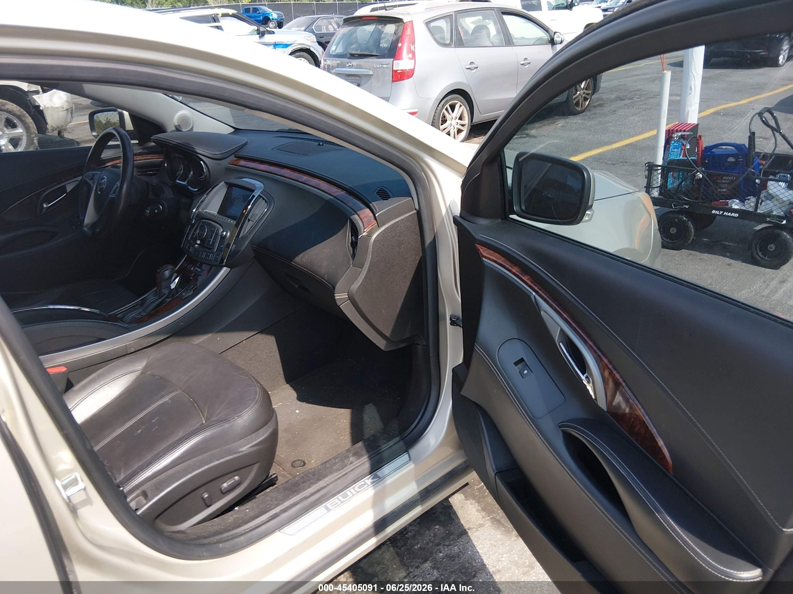 2013 Buick Lacrosse Leather Group Tan vin: 1G4GC5E32DF147697