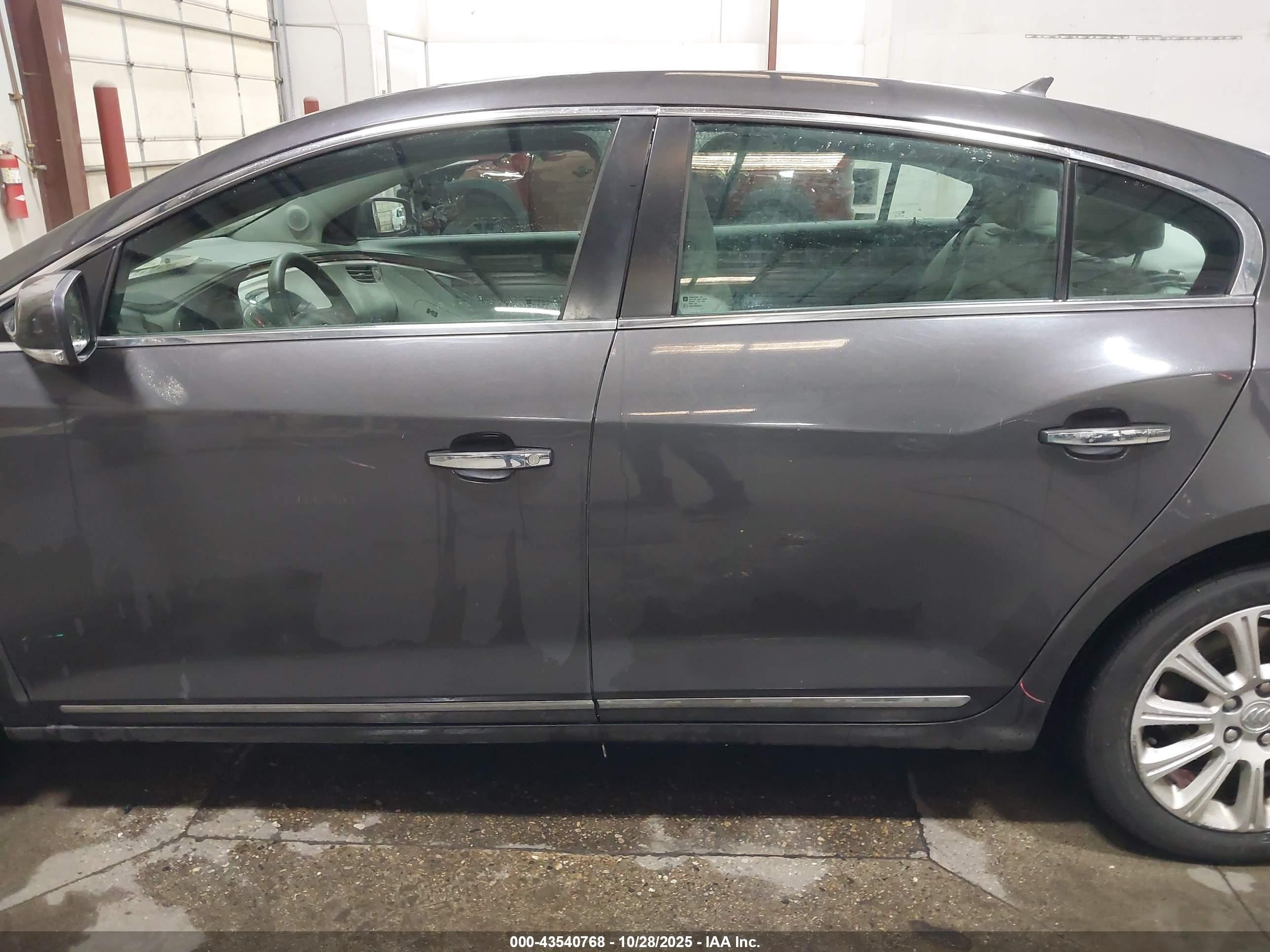 2013 Buick Lacrosse Leather Group Gray vin: 1G4GC5E32DF311191