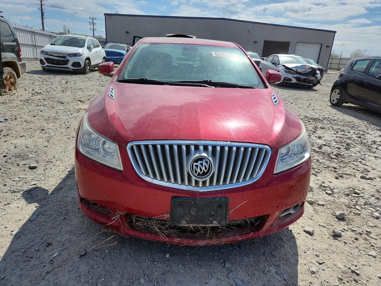 2012 Buick Lacrosse Red vin: 1G4GC5E33CF357773
