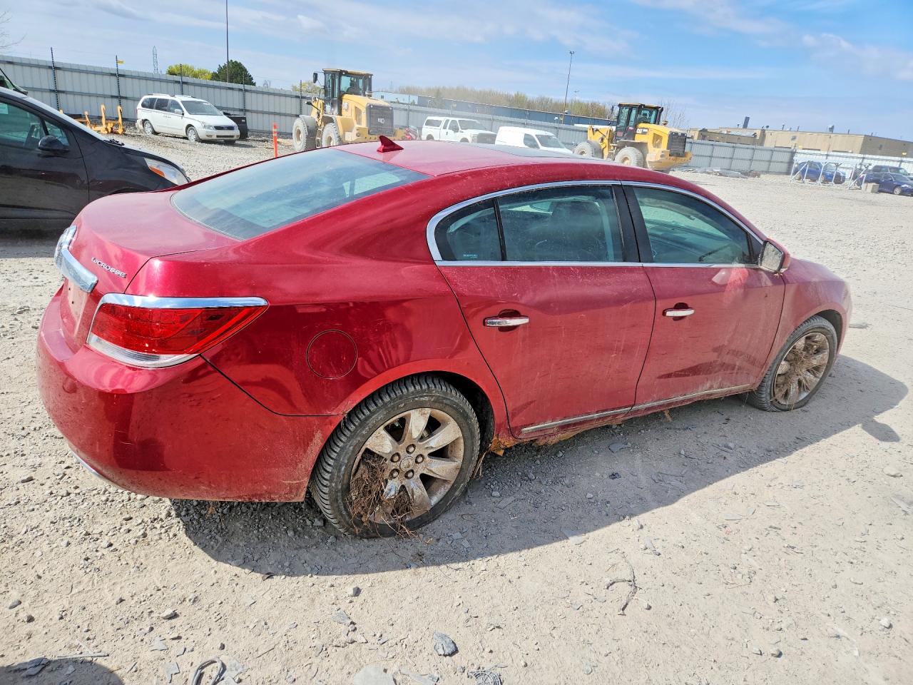 2012 Buick Lacrosse Red vin: 1G4GC5E33CF357773