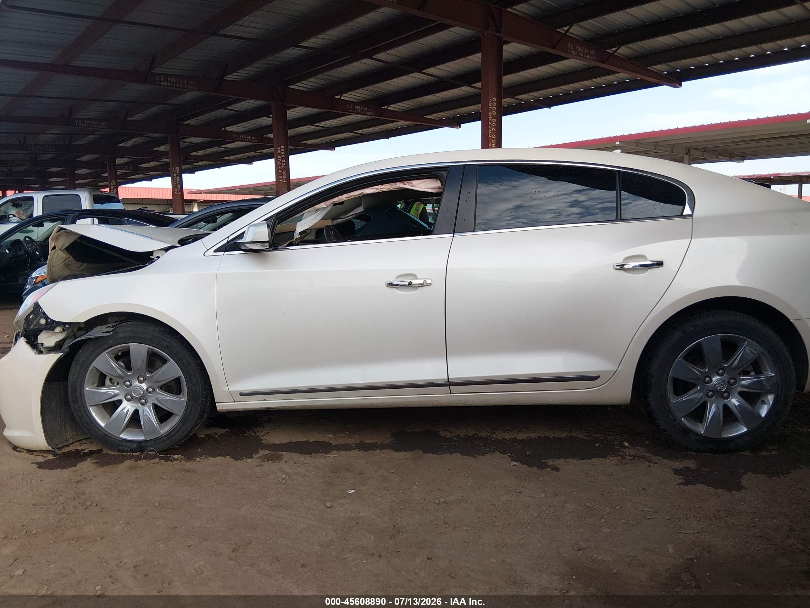 2013 Buick Lacrosse Leather Group White vin: 1G4GC5E33DF130052