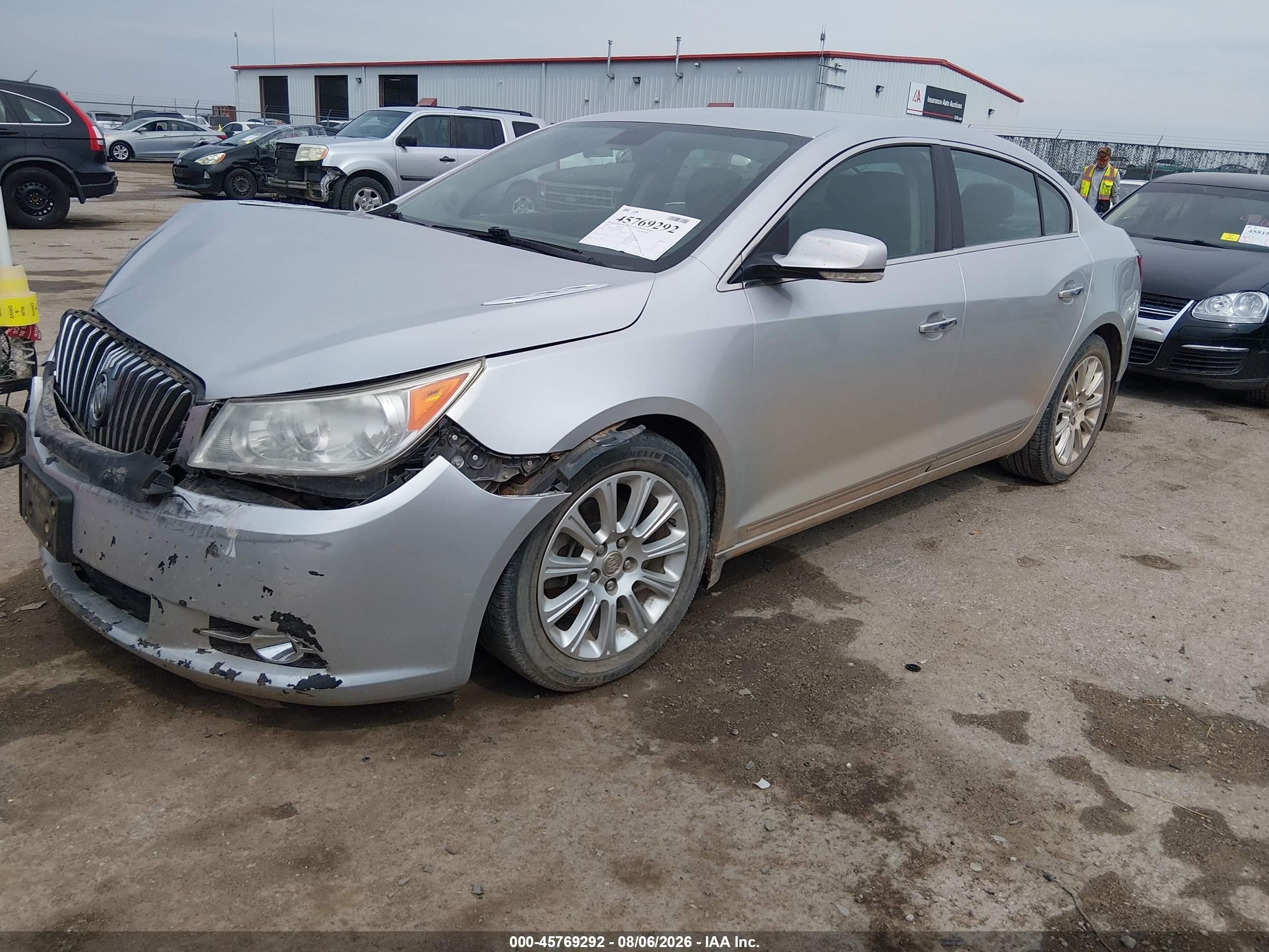 2013 Buick Lacrosse Leather Group Silver vin: 1G4GC5E33DF238591