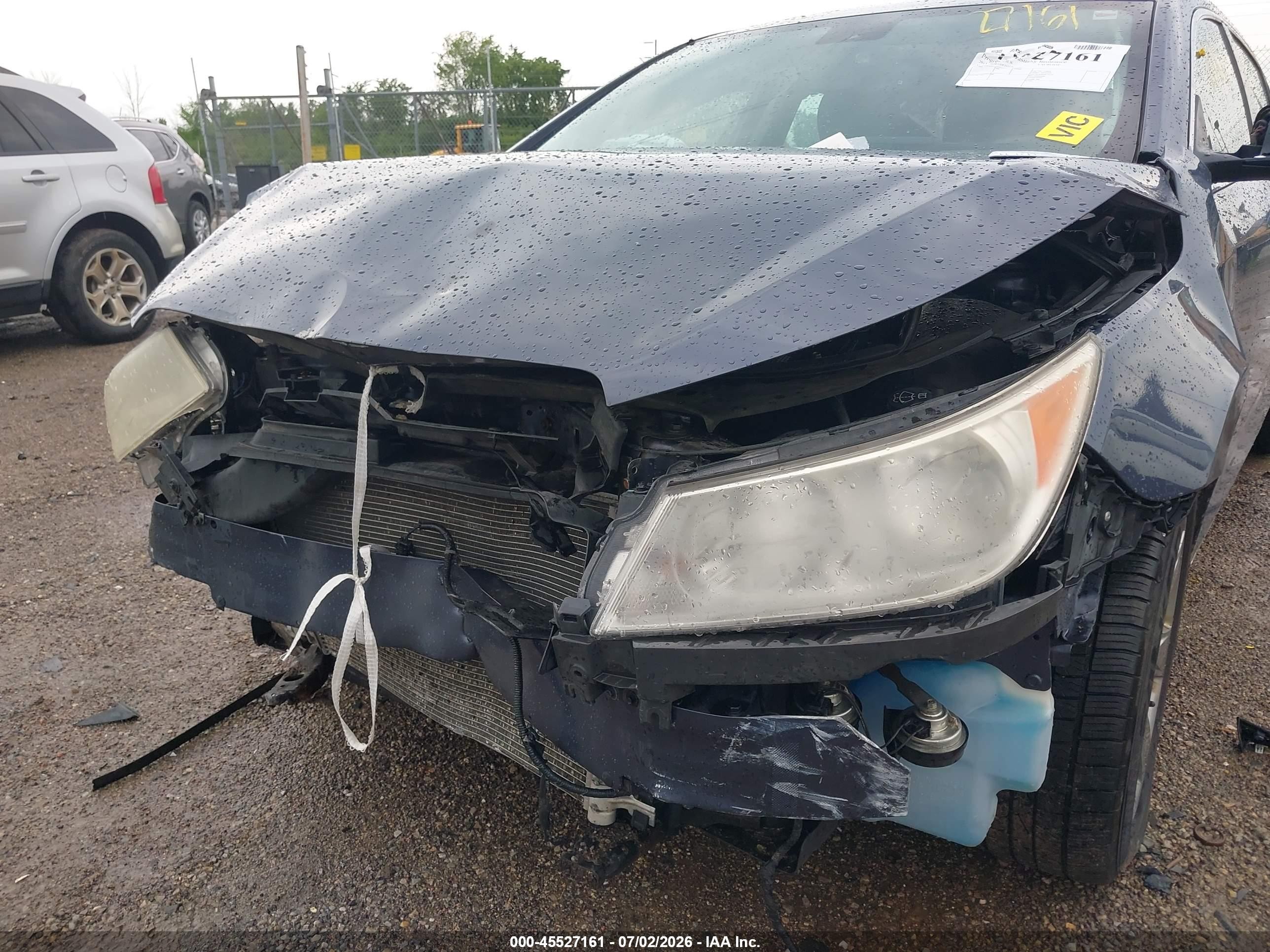 2013 Buick Lacrosse Leather Group Blue vin: 1G4GC5E33DF253379