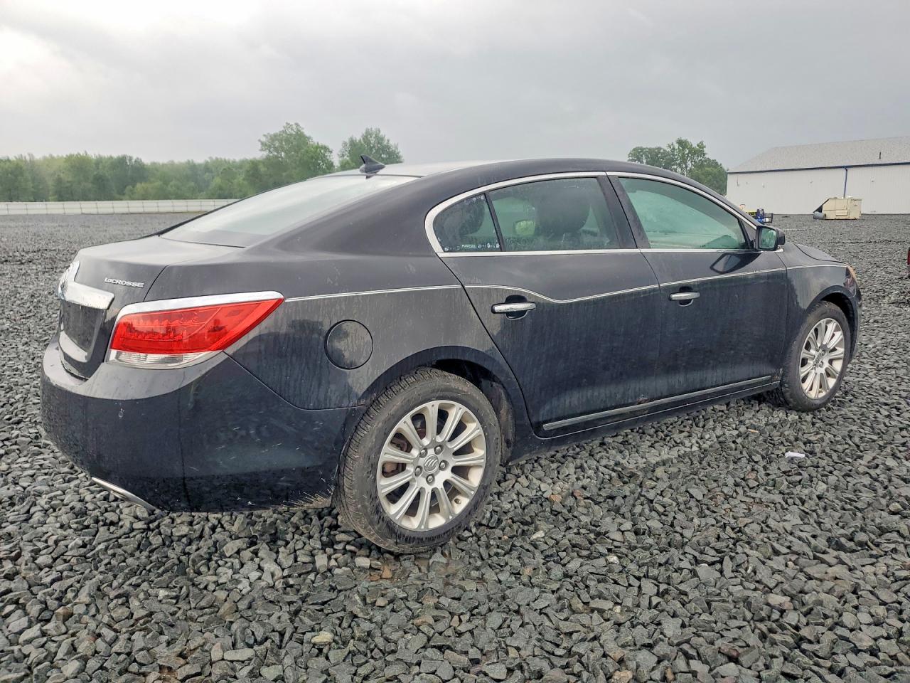 2013 Buick Lacrosse Black vin: 1G4GC5E33DF313810