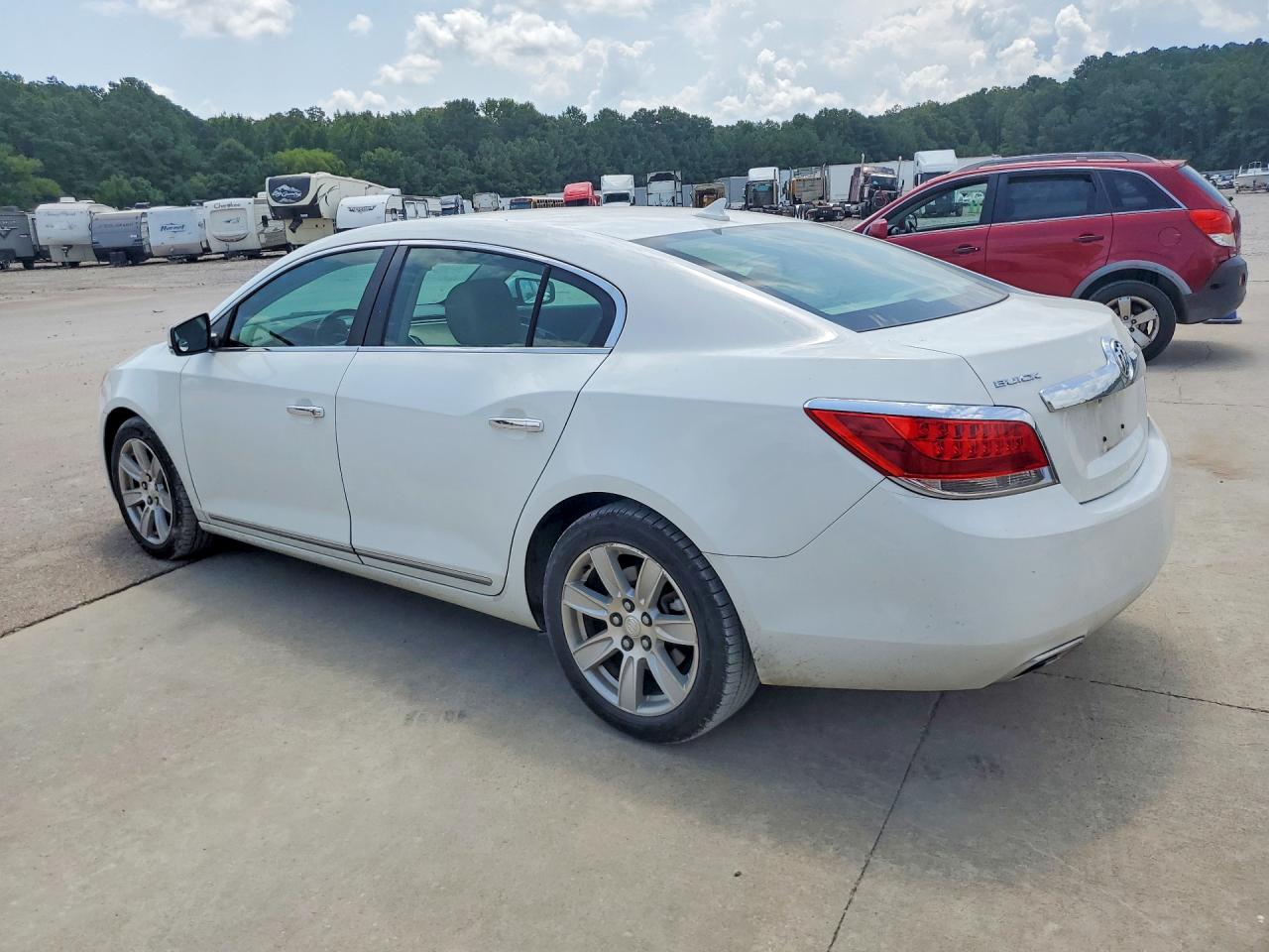 2012 Buick Lacrosse White vin: 1G4GC5E34CF320327