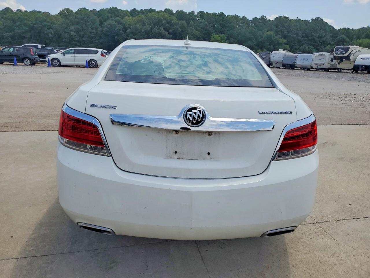 2012 Buick Lacrosse White vin: 1G4GC5E34CF320327