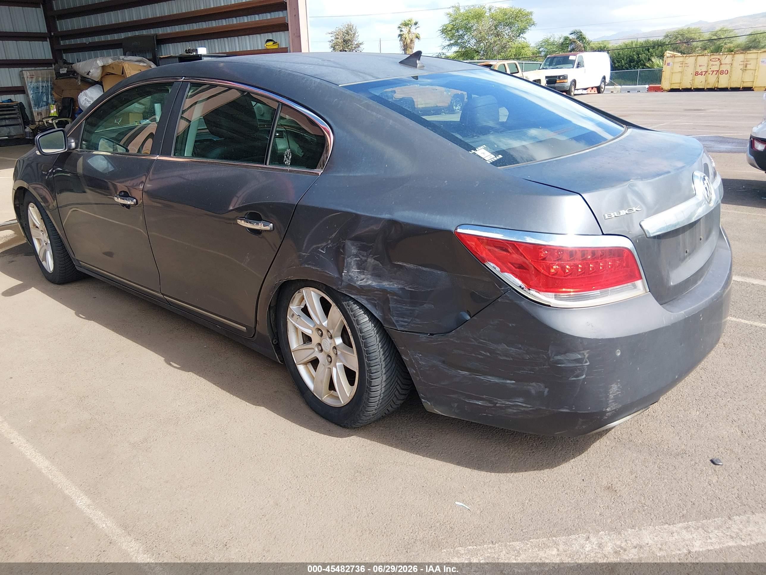 2013 Buick Lacrosse Leather Group Dark Blue vin: 1G4GC5E34DF175355