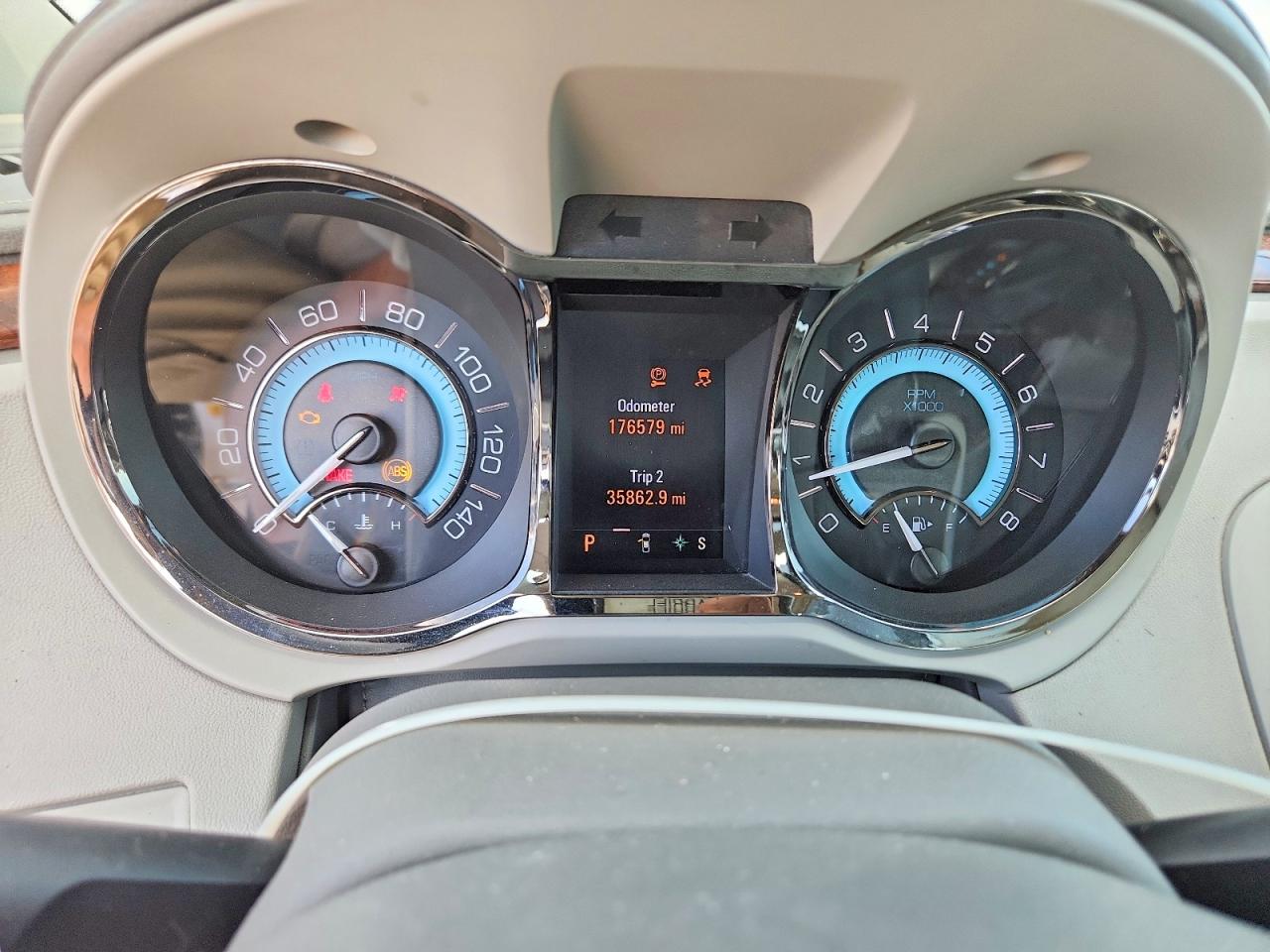 2013 Buick Lacrosse Серебряный vin: 1G4GC5E34DF219743
