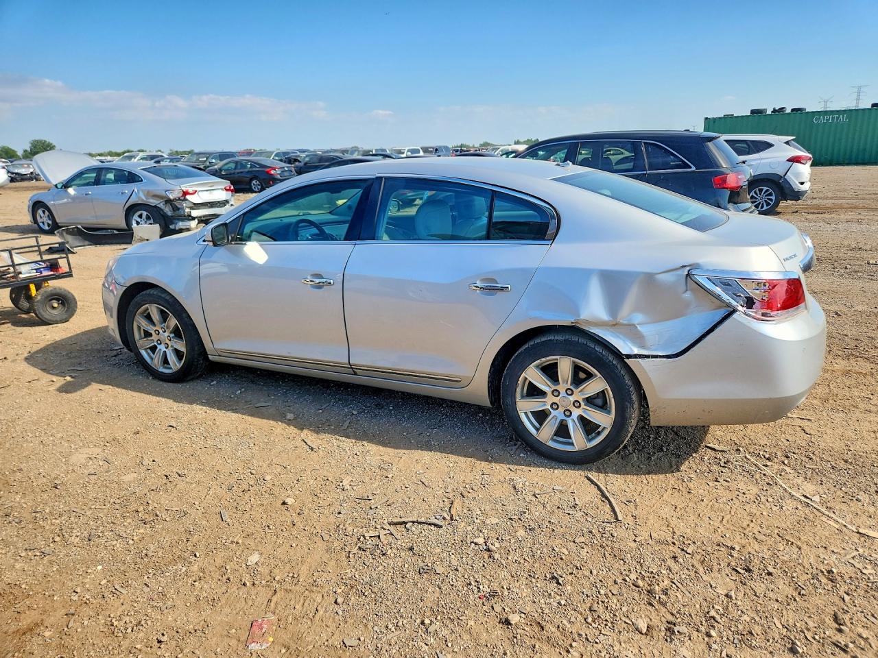 2013 Buick Lacrosse Серебряный vin: 1G4GC5E34DF219743