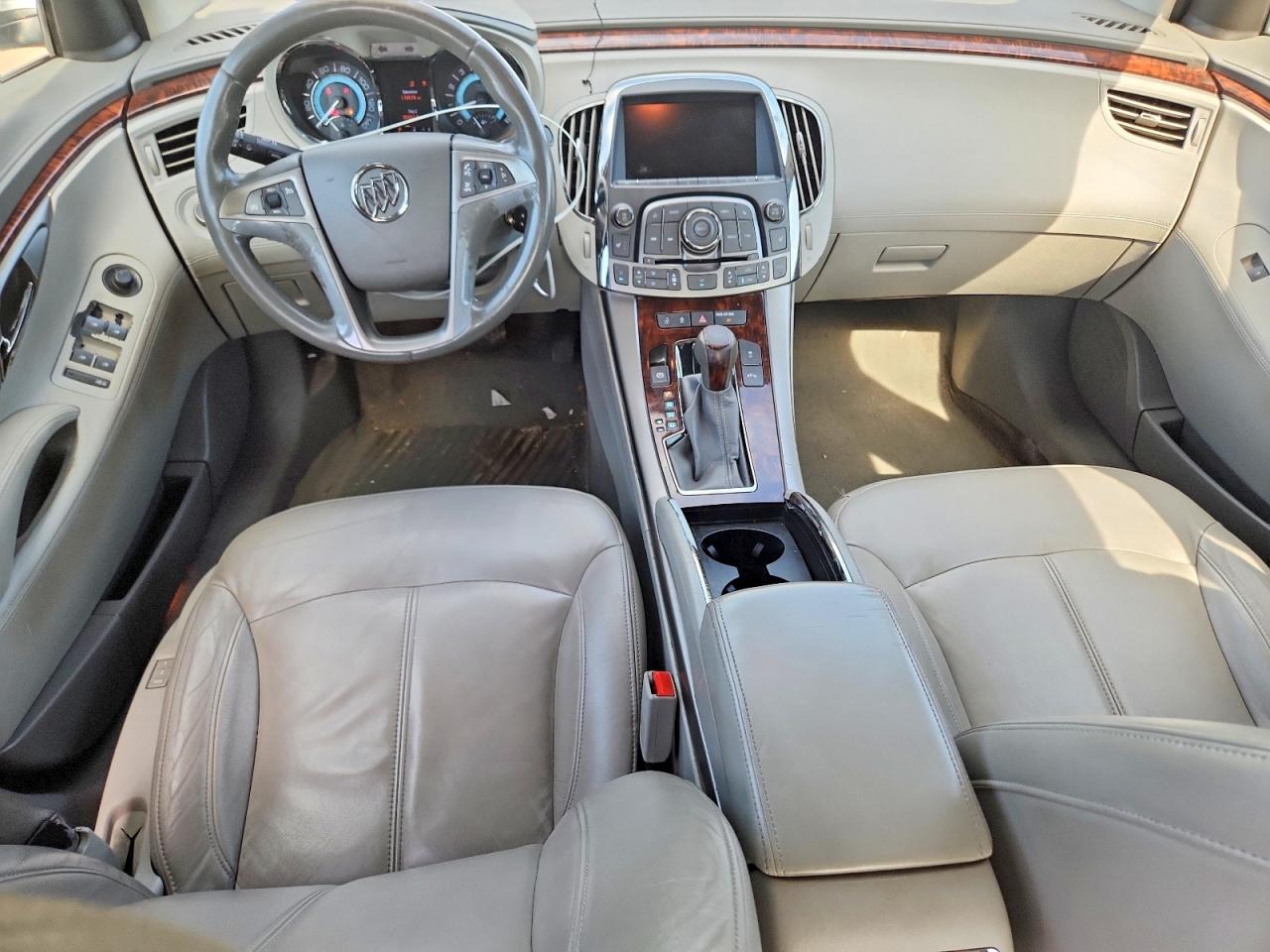 2013 Buick Lacrosse Серебряный vin: 1G4GC5E34DF219743