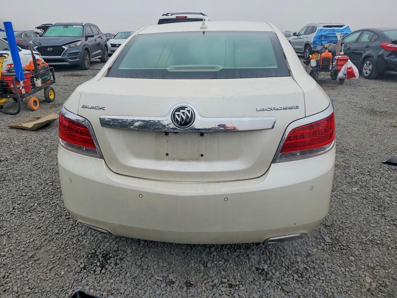 2013 Buick Lacrosse White vin: 1G4GC5E34DF247090