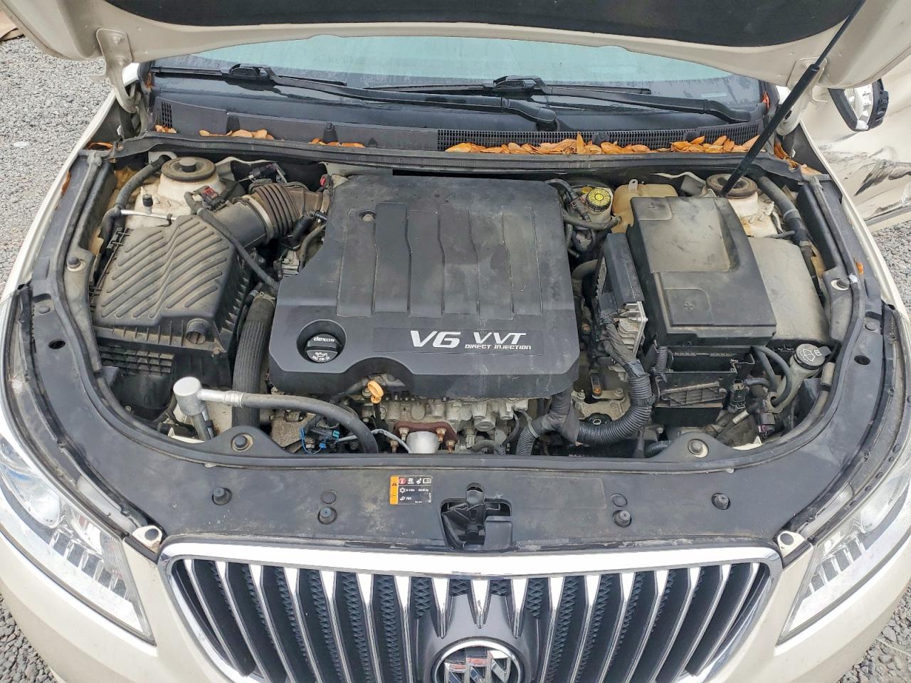 2013 Buick Lacrosse White vin: 1G4GC5E34DF247090
