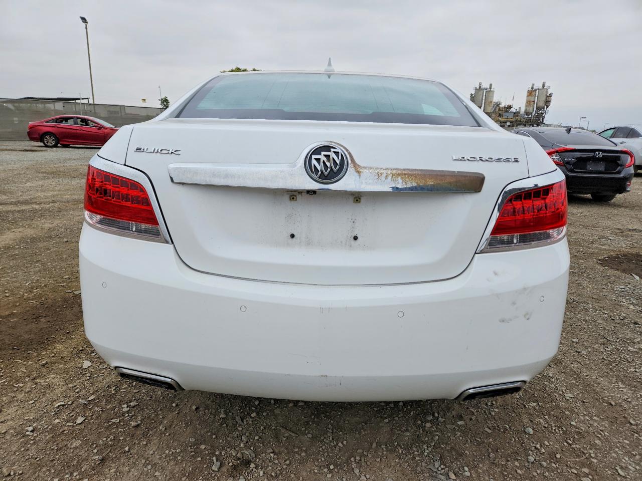 2013 Buick Lacrosse White vin: 1G4GC5E35DF193038