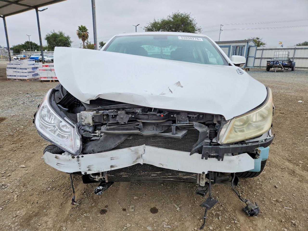 2013 Buick Lacrosse White vin: 1G4GC5E35DF193038