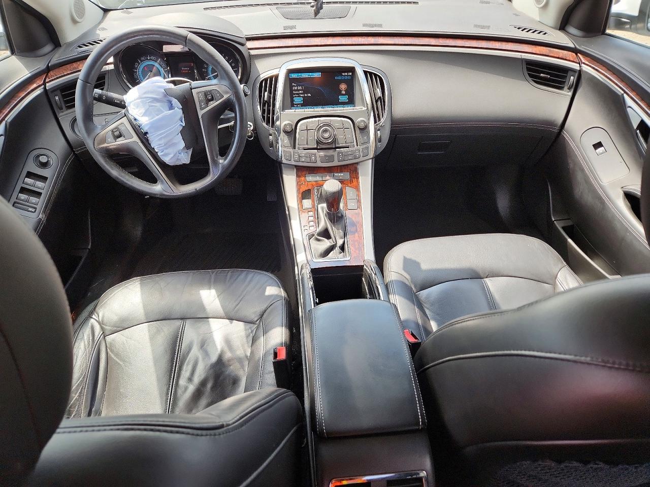 2013 Buick Lacrosse White vin: 1G4GC5E35DF193038