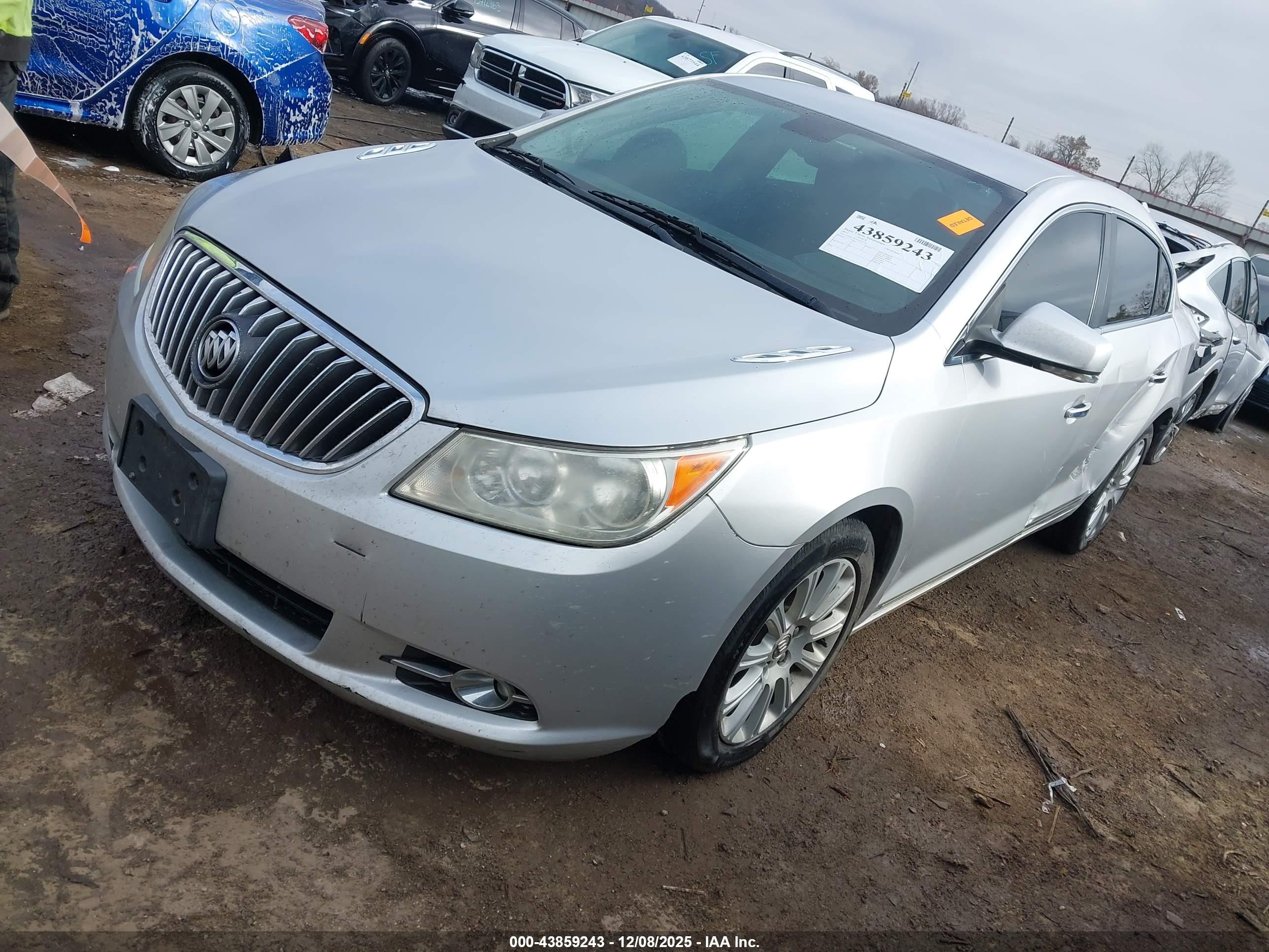 2013 Buick Lacrosse Leather Group Silver vin: 1G4GC5E35DF227219